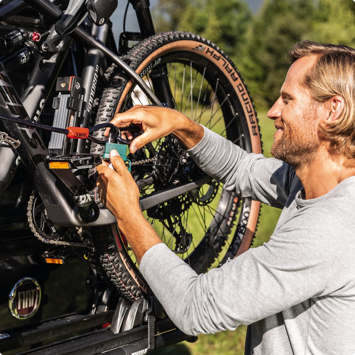 ABUS Schlaufenkabel Cobra 10/200 - Stahlseil mit Kunststoff ummantelt - 2 m lang, 10 mm stark - Sicherung für Fahrrad- und Motorrad-Zubehör - Schwarz, Black, 200 cm