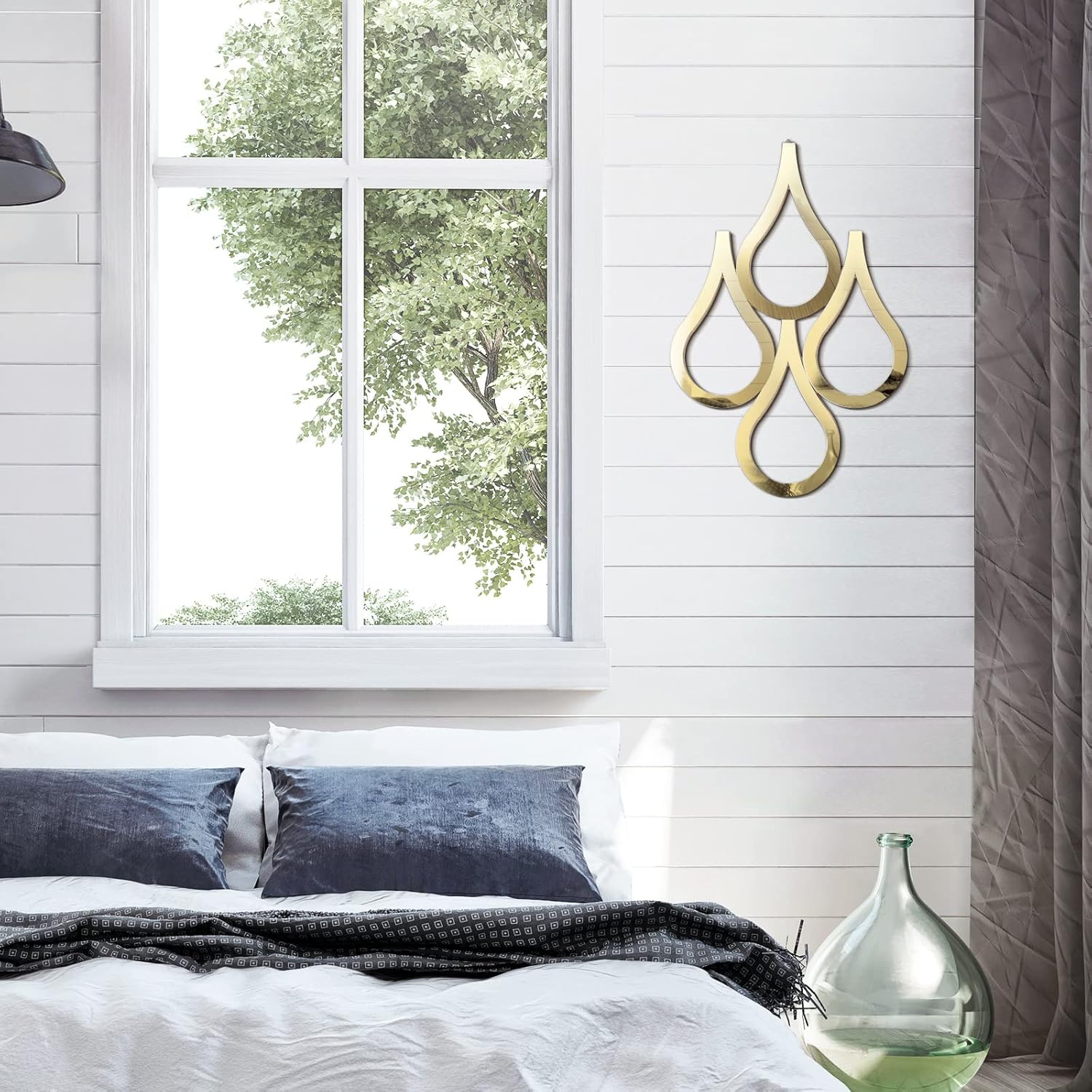 Qunclay Teardrop Wall Mirror Hanging Wall Mounted Mirrors Teardrop Mirror Wall Decor Wall Mirrors Decorative Mirror Decor Accent Mirror for Home Living Room Bedroom Bathroom, 15.7 x 11 Inches (Gold) : Home & Kitchen