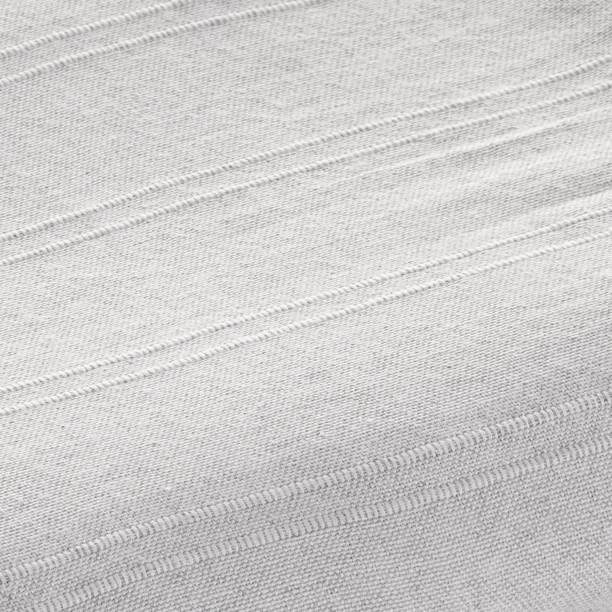 GAMUSI Funda sofá 2 plazas Multiusos, Colcha Cama 90/105 cm, Jarapa Foulard cubrecama Mantas de Sofa Suave Resistente Liso - 180x280 cm, Gris Claro