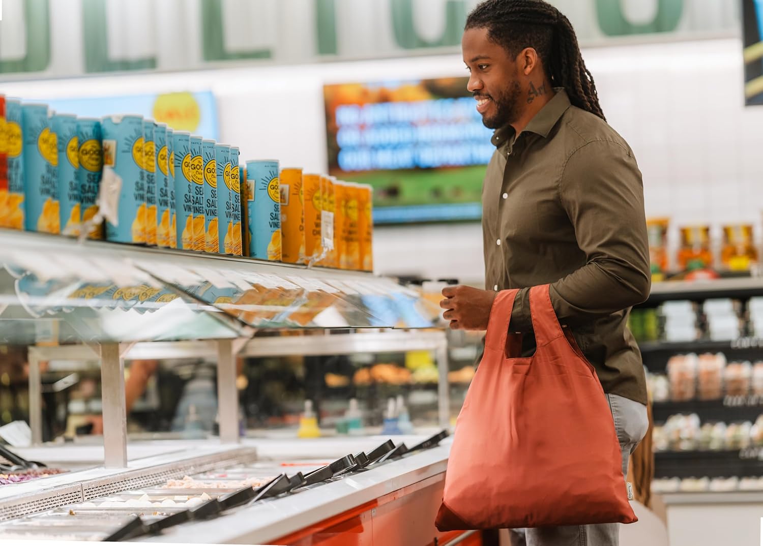 ChicoBag Original Reusable Tote with Carabiner Clip | Compact Reusable Grocery Bags | Recycled Materials | Jasper (Pack of 4)