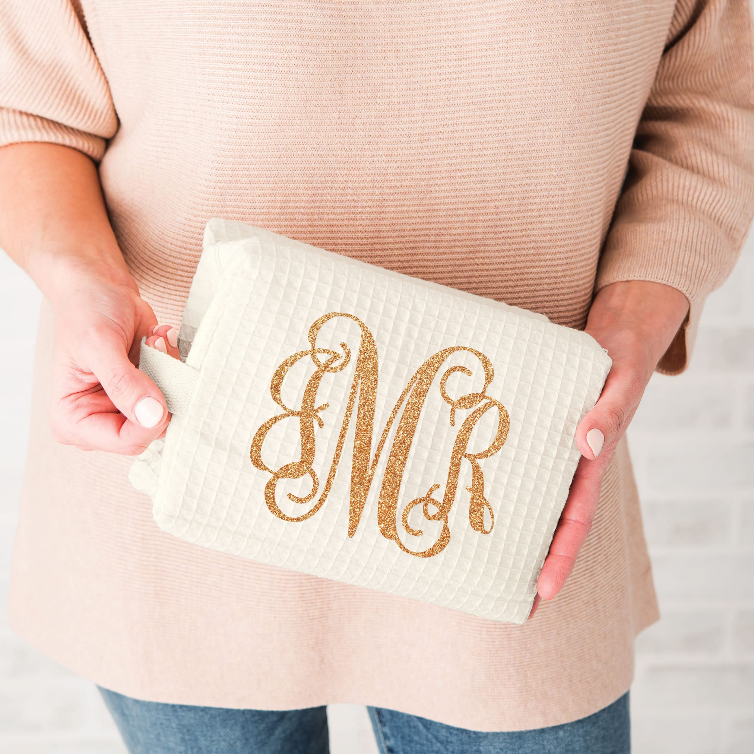 WEDDINGSTAR Women's Customizable Cotton Waffle Makeup Bag - Monogram Ivory