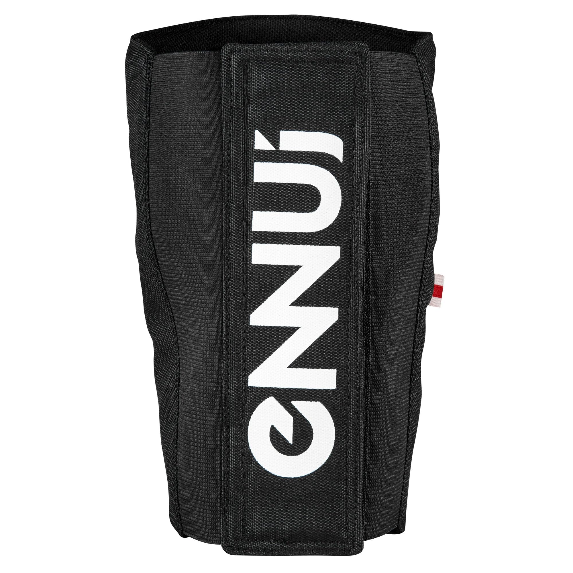 Ennui Park Shin Guards SM/MD Black