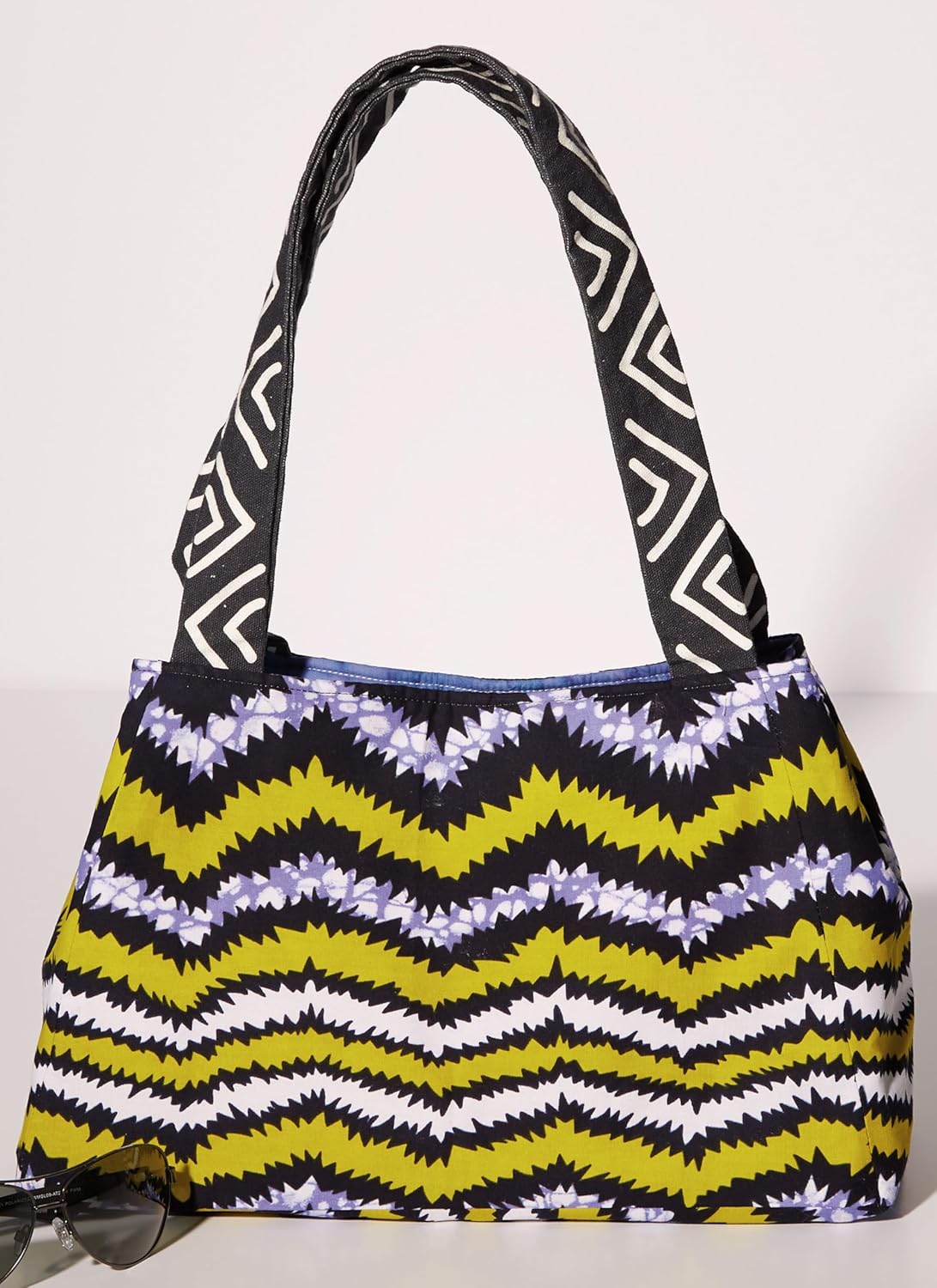 McCall's M8307OS Bags and Totes Sewing Pattern Kit, Code M8307, One Size