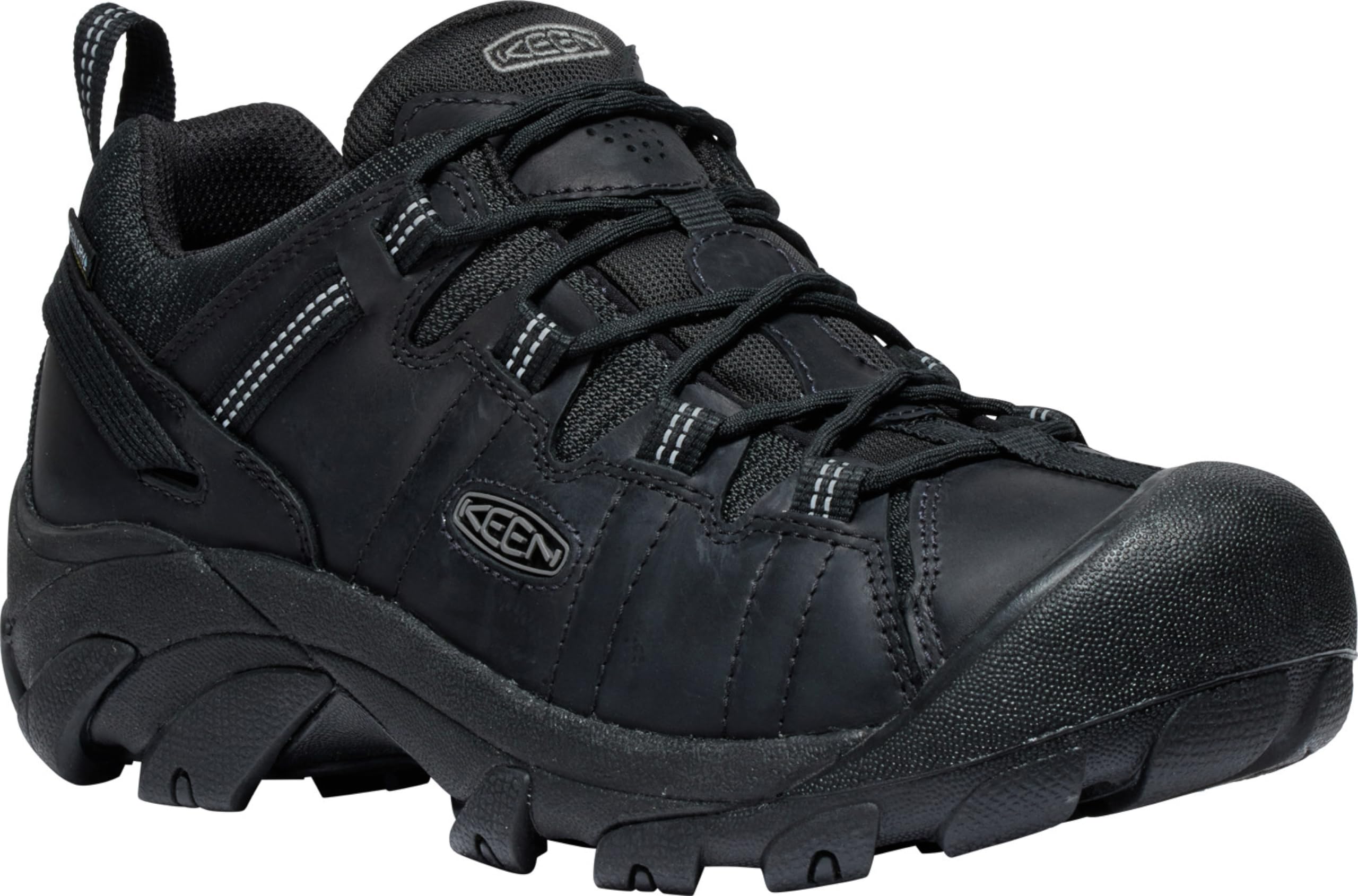 keen targhee hiking shoes