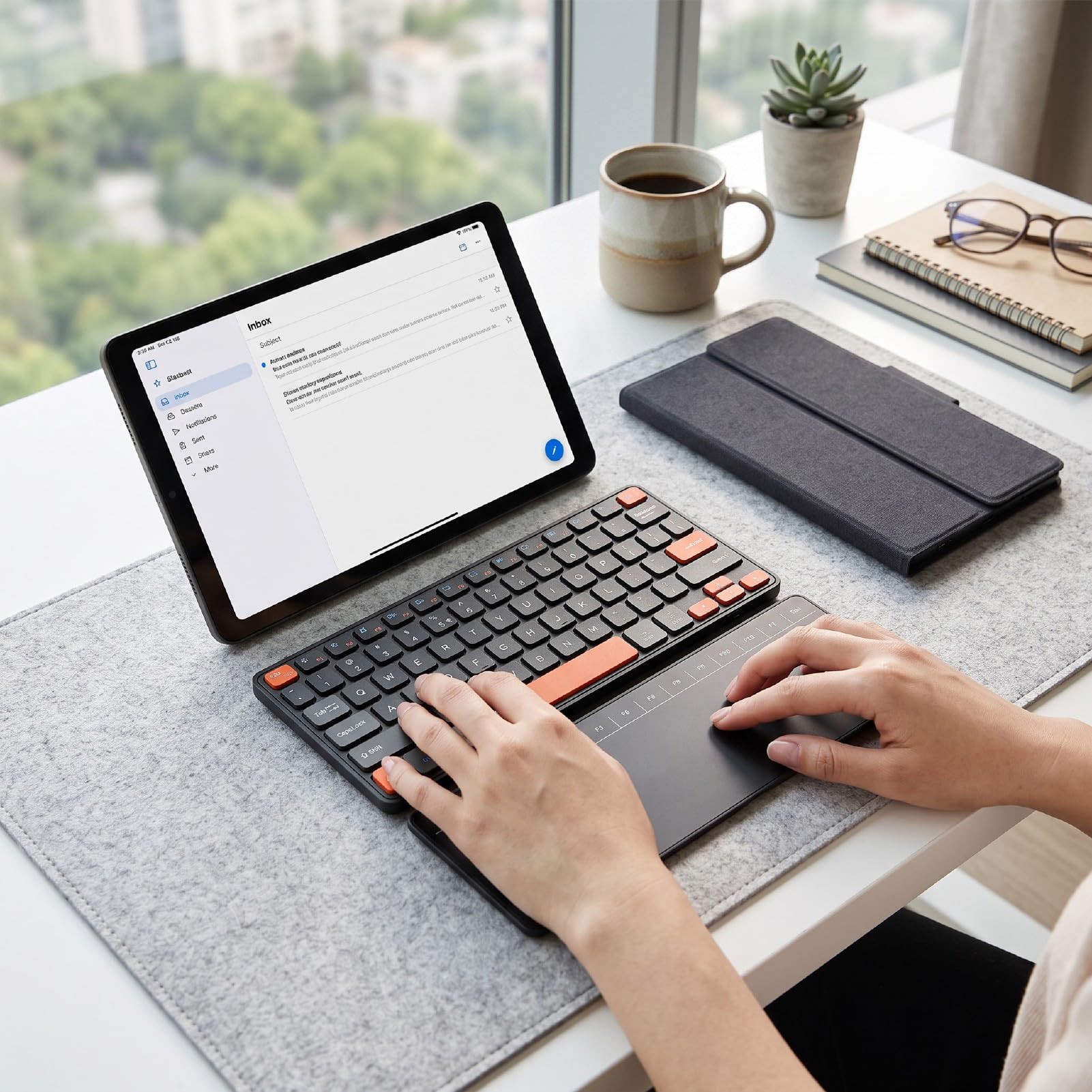 Annadue Tragbare Bluetooth-Tastatur, Tastatur mit Touchpad, 80 Stunden