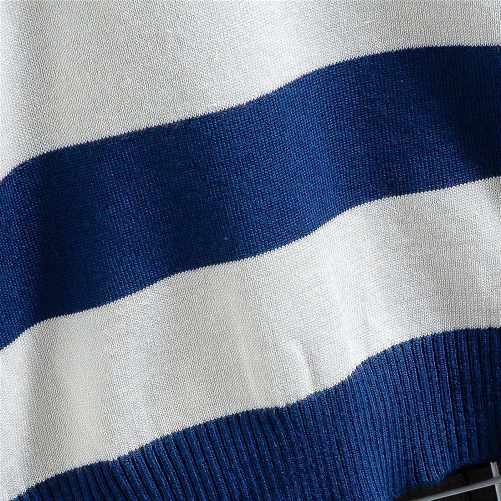 Świąteczny sweter wąski sweter męski sweter gruby ciepły dzianinowy sweter na co dzień kolorowe paski męski luźny sweter z dzianiny dres okrągły miękki dzianinowy dżentelmen outdoorowy sweter