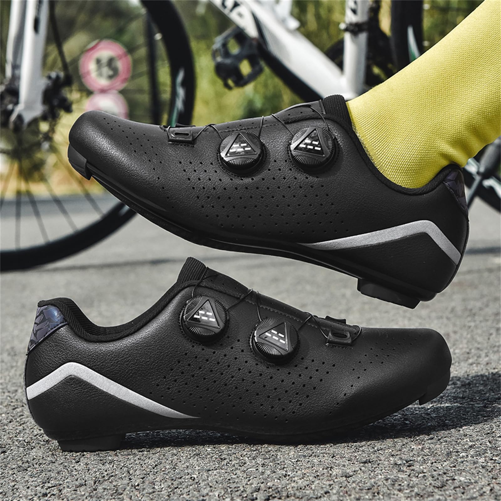 JiuQing Buty rowerowe Mężczyźni Kobiety Buty na rower górski szosowe Oddychające Wygodne Kompatybilne z knagami Peloton Delta