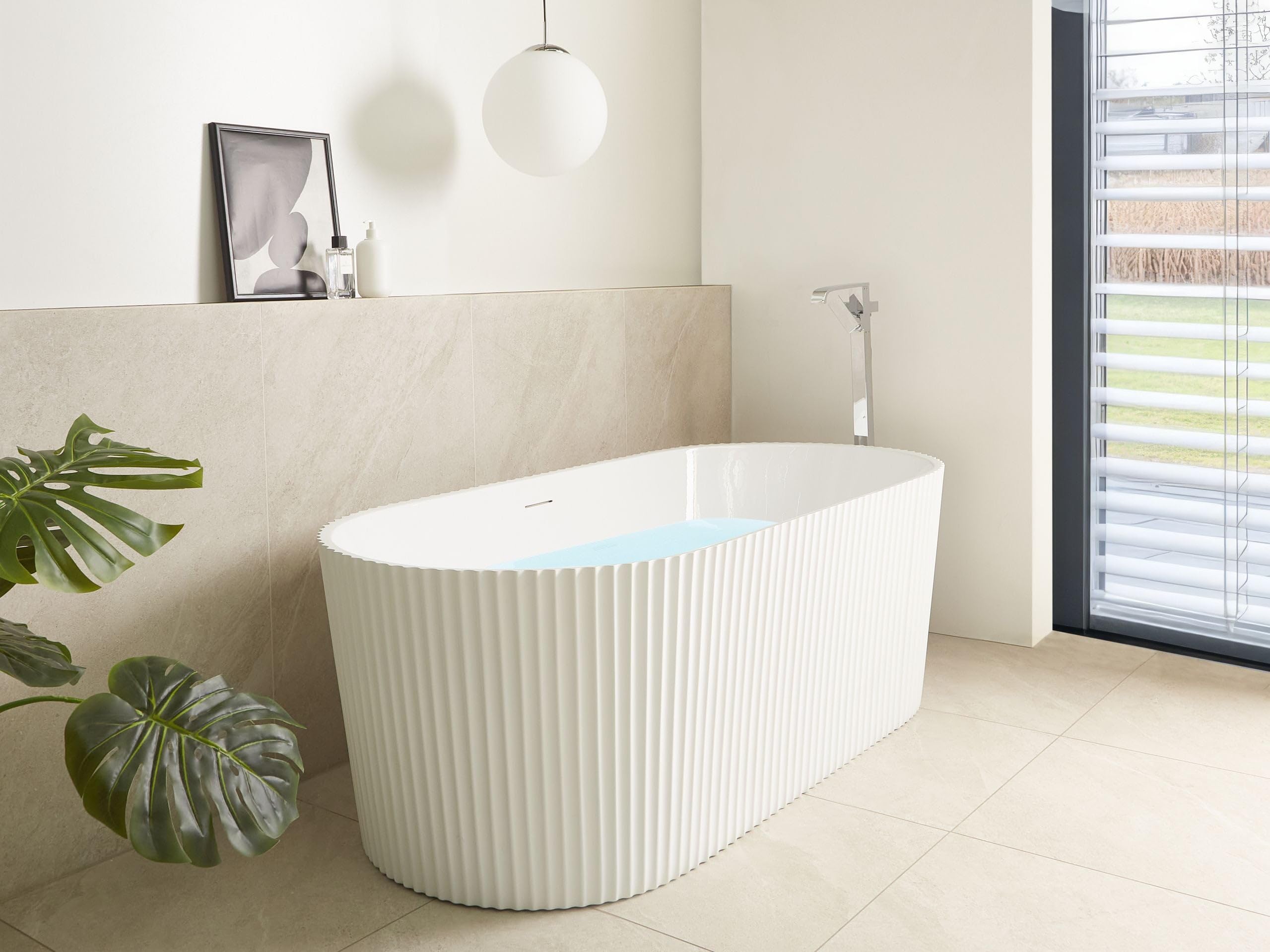 Baignoire Îlot Ovale Acrylique Blanche Cannelée 169 x 80 cm Design Moderne Gocta