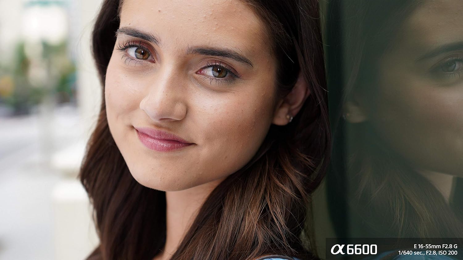 Sony Alpha 6600 E-Mount, fotocamera di sistema, 24 megapixel, video 4K, ottima durata della batteria Sony Alpha 6600 E-Mount, fotocamera di sistema, 24 megapixel, video 4K, ottima durata della batteria