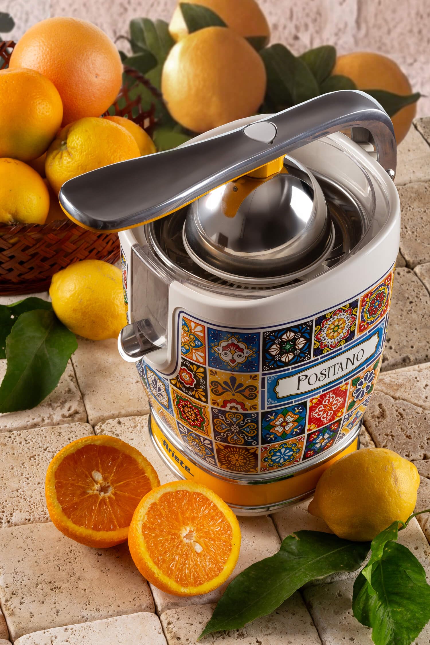 Citruspers Bosch Ariete Positano Citrus Juicer, Electric Citrus Juicer With  Professional Lever 2 Cones For Large And Small Fruits, Leak-Proof Pouring  Spout, Silent Motor, Professional Pressing, Metal Housing Citruspers Magimix