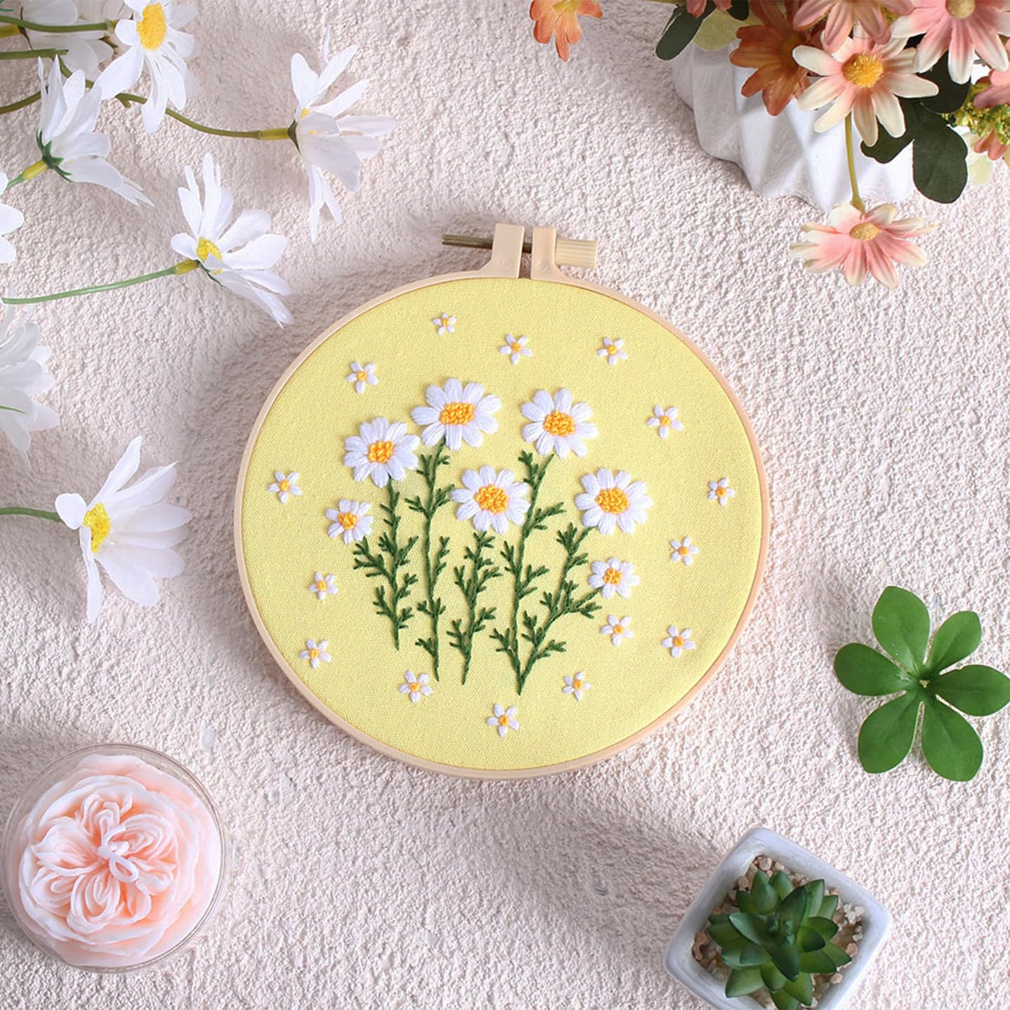 Daisy Embroidery Kit for Beginners - Easy Floral Craft -6 Daisy Embroidery Kit for Beginners - Easy Floral Craft -6