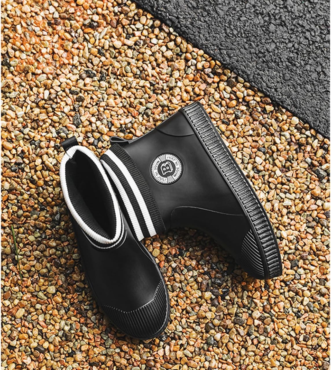 楽天市場】レインブーツ レディース ショート 梅雨 雨 対策 おしゃれ ショートブーツ 長靴 サイドゴア ブーティ 軽い 軽量 完全防水 歩きやすい  ローヒール 通勤 通学 ヒール ビジネス 雨 滑り止め フラット 可愛い 防水 幅広 きれいめ 痛くない 履きやすい 丈夫 ストレッチ : [インサク] レインブーツ メンズ レディース 短靴 大きいサイズ レインシューズ 梅雨対策 滑りにくい ショート丈 軽量 ユニセッ