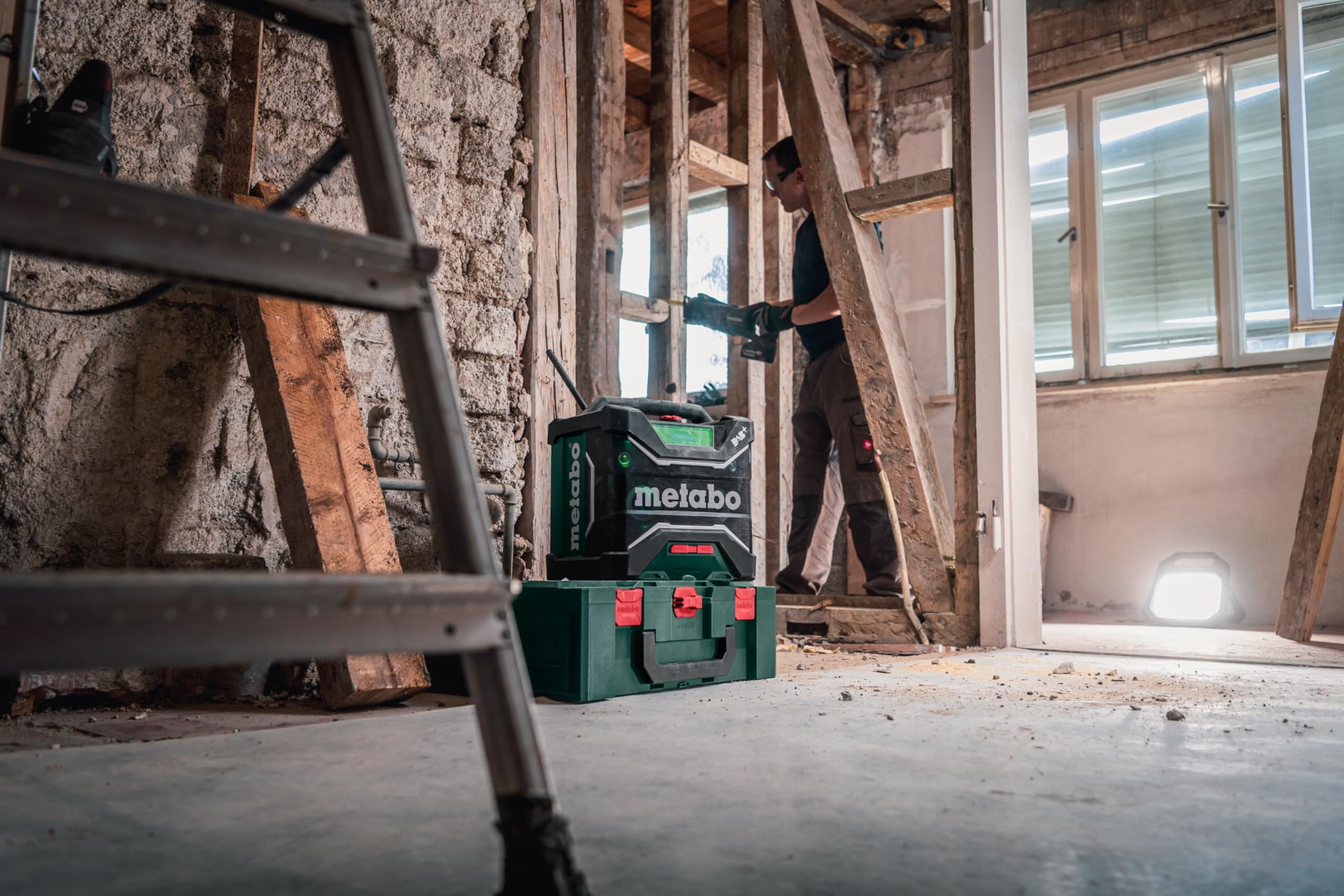 Metabo Radio de construcción con batería RC 12-18 32 W BT Dab+, 18 V, con Bluetooth y AUX, Clase de protección IP 54, Radio 600779850