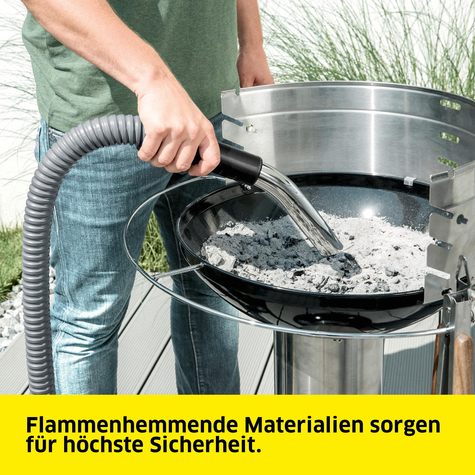 KÄRCHER AD 2 Aschesauger und Trockensauger perfekt für die Kaminreinigung und Pelletofen Reinigung (mit Filterreinigung, 14-Liter-Metallbehälter, ohne Schmutzkontakt), (L x B x H) 345 x 330 x 440 mm