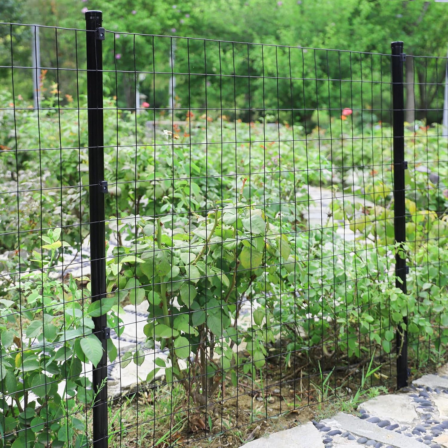 Metal Fence Posts 3 Feet, 1-1/4" Diameter, Black, Pack of 8, Round Steel Poles for Wire Fencing, Garden Edging, Lawn, Yard & Landscape Borders