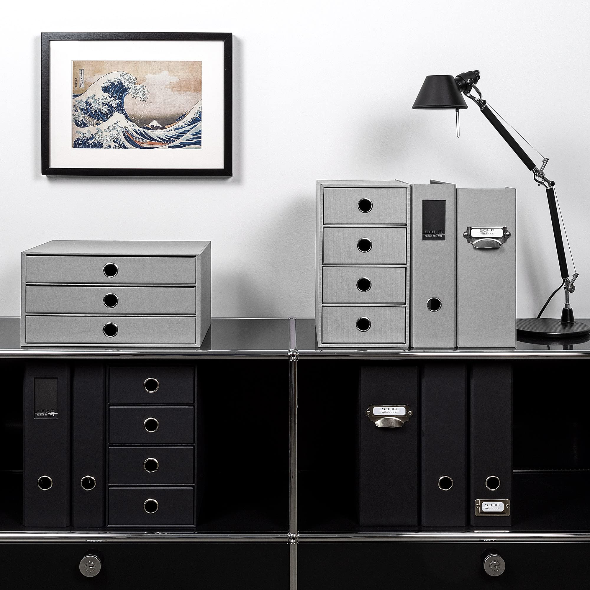 Rössler SOHO 3er Schubladenbox A4 aus Papier | Büro Organizer Schreibtisch| Schubladen Organizer Büro Zubehör & Bürobedarf | Schreibtisch Organizer Box | 34 x 25 x 19 cm | 1 Stück | Farbe: Stone | Schreibtisch Organizer für Dokumente, Unterlagen, Bürozube
