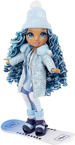 Miniatura 3 de Rainbow High Winter Break Skyler Bradshaw - Muñeca y juego de moda azul con 2 trajes de diseñador, accesorios de snowboard