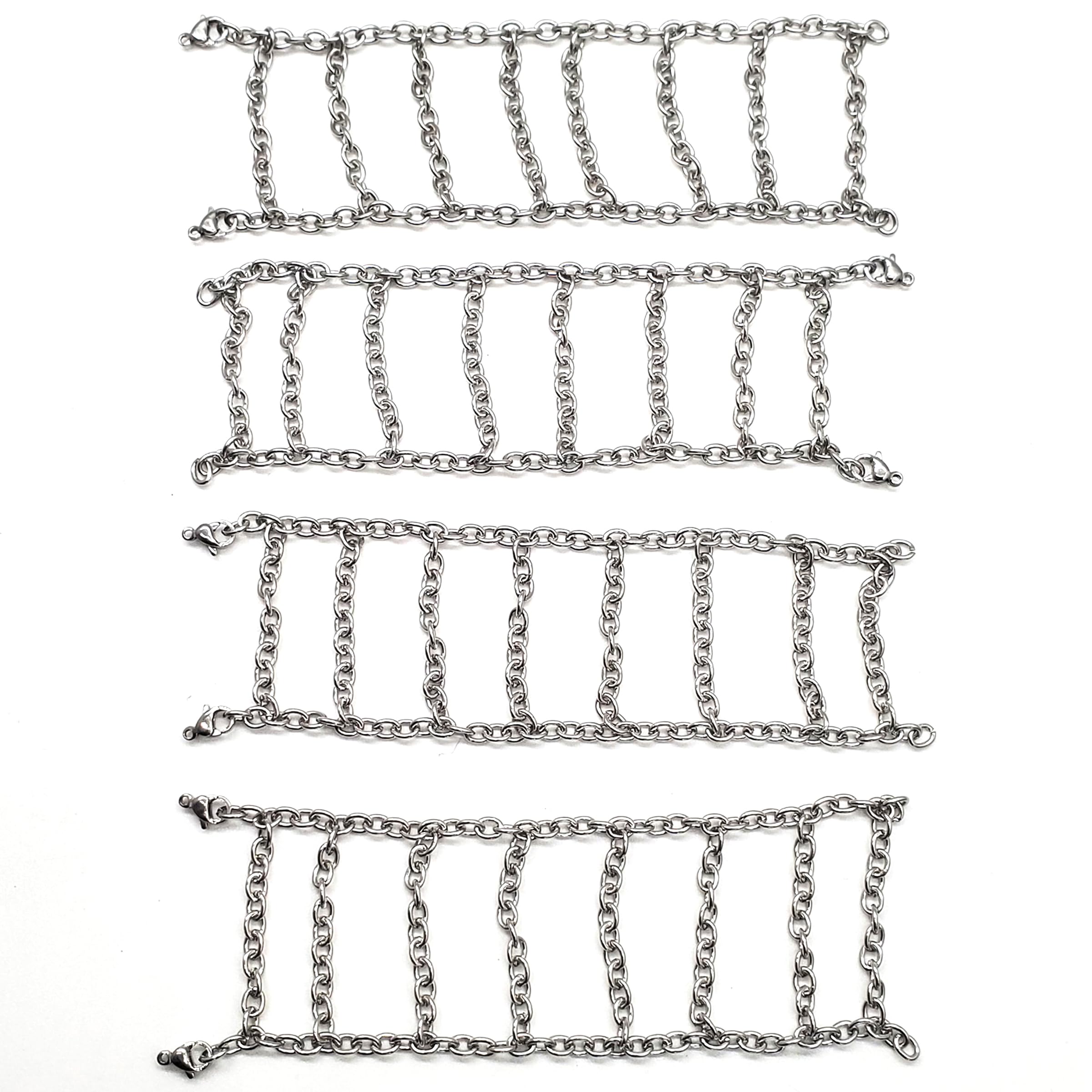 4 Pieces of TRX4M Climbing car tire Metal Anti-Skid Chains, Suitable for 1/18 RC Tracked car Snow Chains TRX4-M D110 Bronco SCX24 FMS Parts