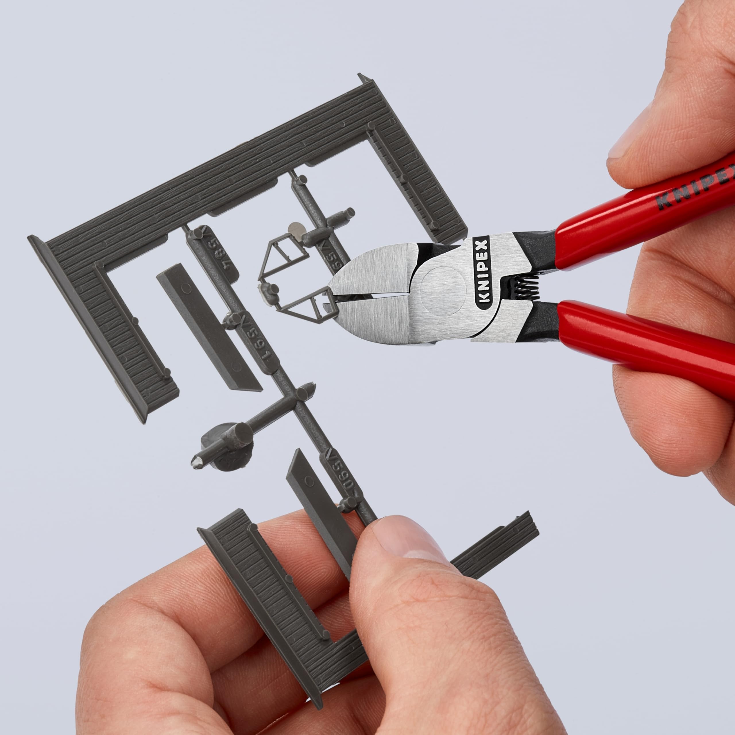 KNIPEX Alicates diagonales para plásticos de corte empotrado