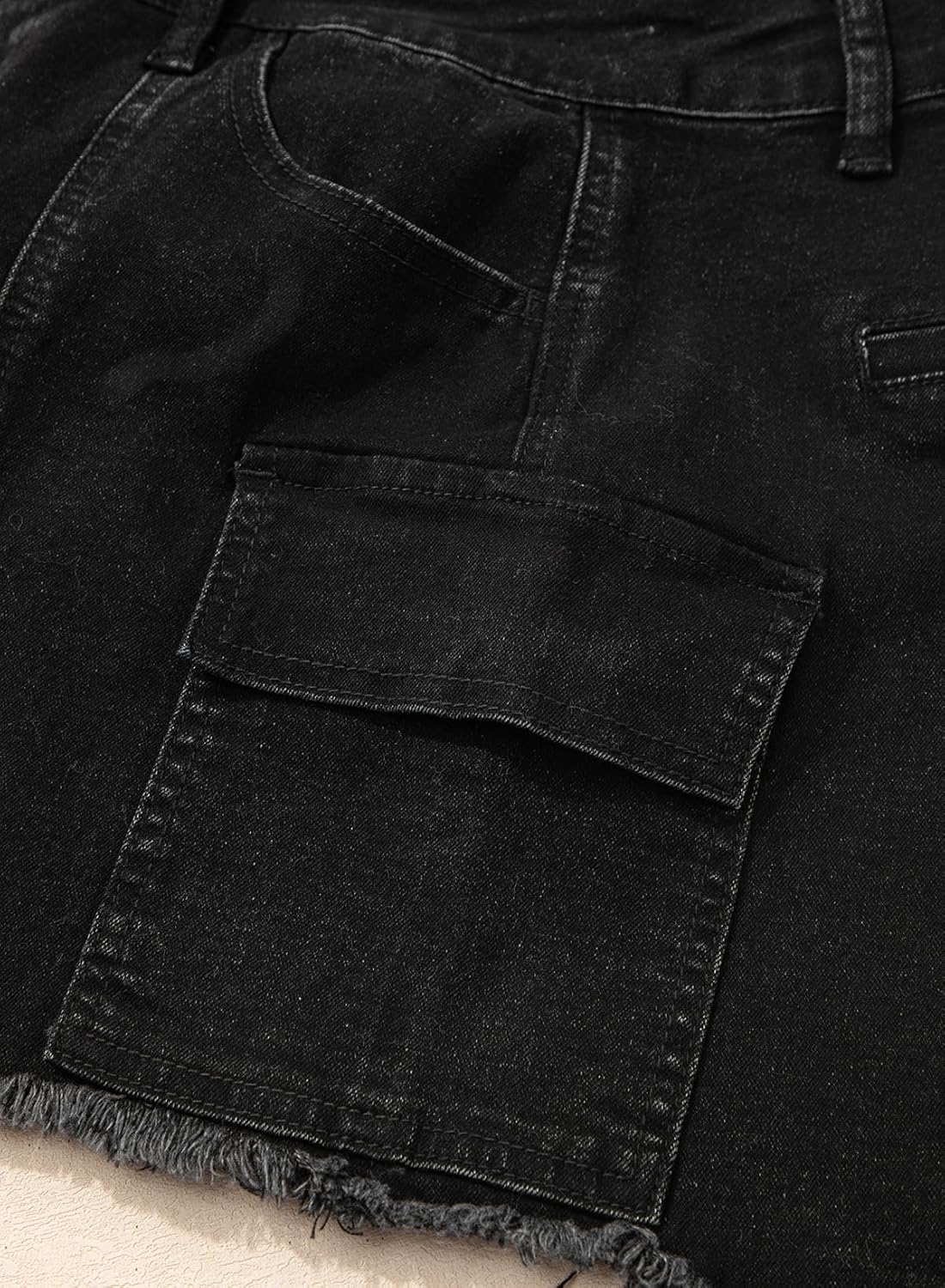 Sidefeel Women's Jean Shorts High Waisted Stretchy Trendy Raw Hem Front Seam Denim Shorts with Pockets - Image 8