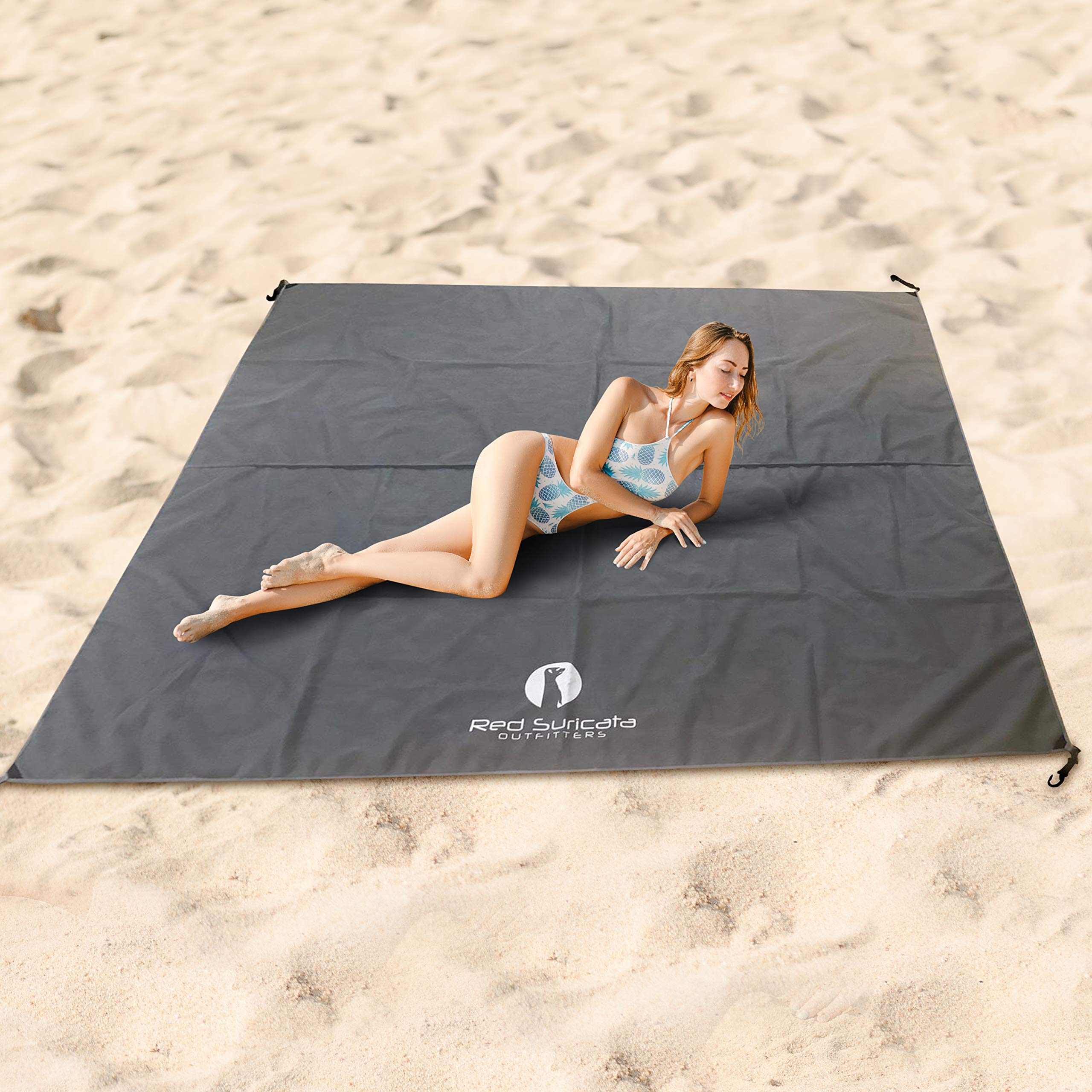 Red Suricata Tapis de Plage Anti Sable - Couverture de Plage imperméable Anti Sable - Compatible avec Le Parasol de Plage Familial pour la Plage, Les Pique-niques et Le Camping