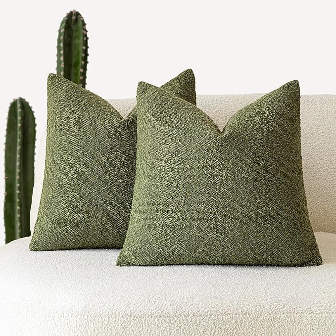 Foindtower Pack of 2, Decorative Textured Boucle Throw Pillow Covers Accent Solid Pillow Cases Cozy Soft Couch Cushion Case for Chair Sofa Bedroom Living Room Home Decor 22 x 22 Inch Green