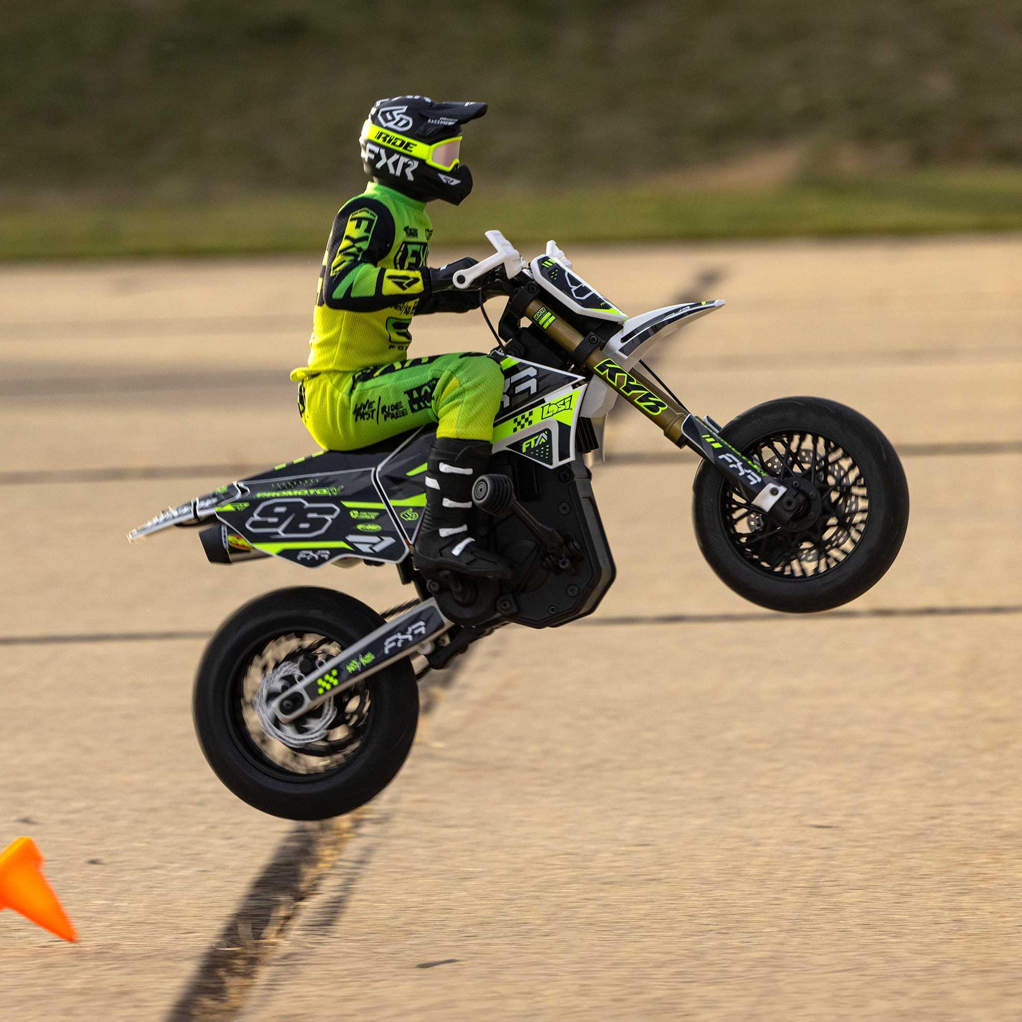 LOSI 1/4 Promoto-SM FXR Supermoto Moto telecomandata RTR con volano Stabi Ammortizzatore 3 modalità di guida senza spazzole trasmissione a catena frizione inclusa batteria e caricatore