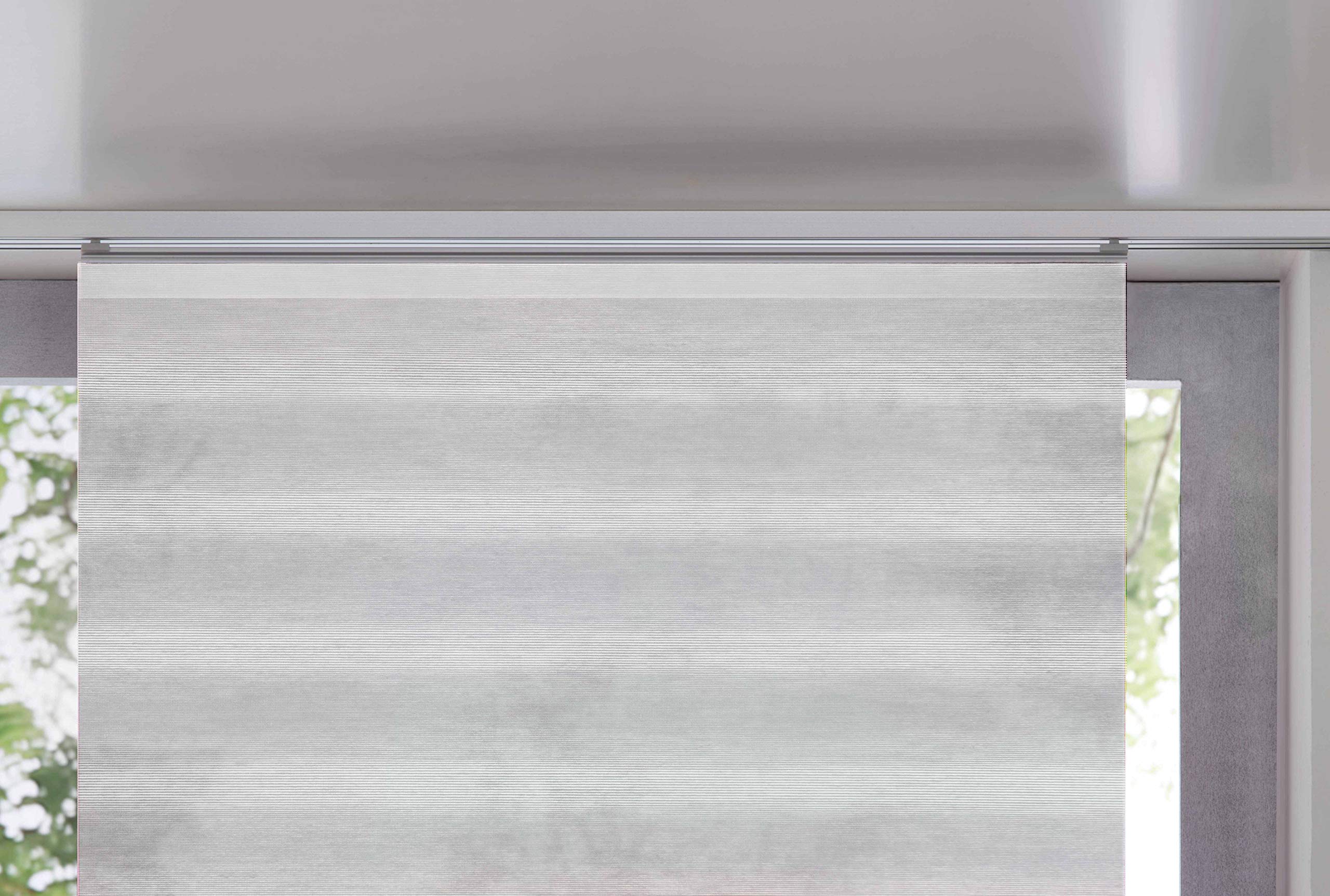 Flächenvorhang Set Flow Querstreifen für Innenlaufschienen mit 6mm Laufkanal inklusive Paneelwagen und Beschwerer Weiß 60x300 cm