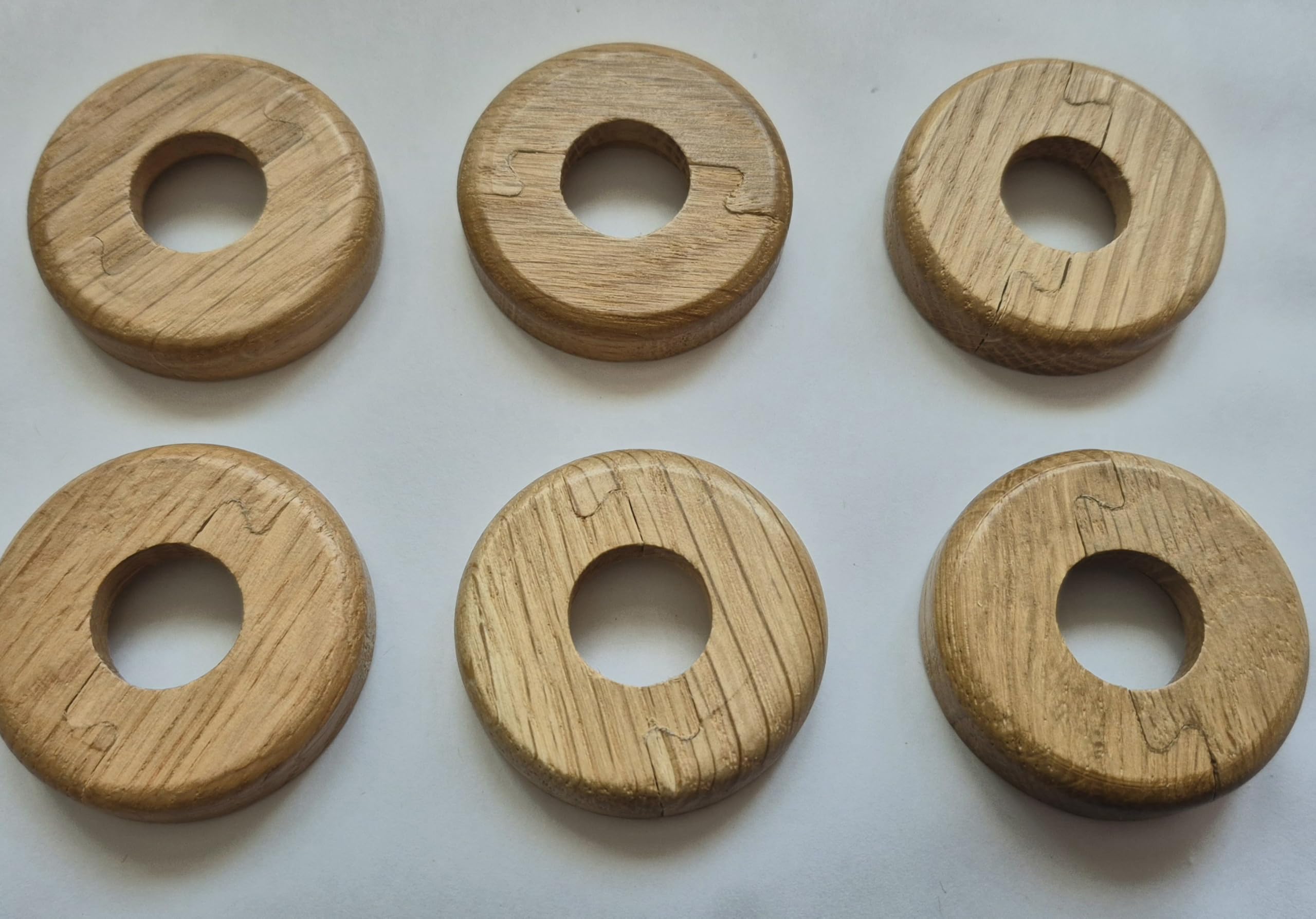 Oak Wooden Radiator Pipe Collars for 15mm Pipes Pack of 2 Easy Split Collar Wood Hide Radiator Pipes Base (6 Collars)