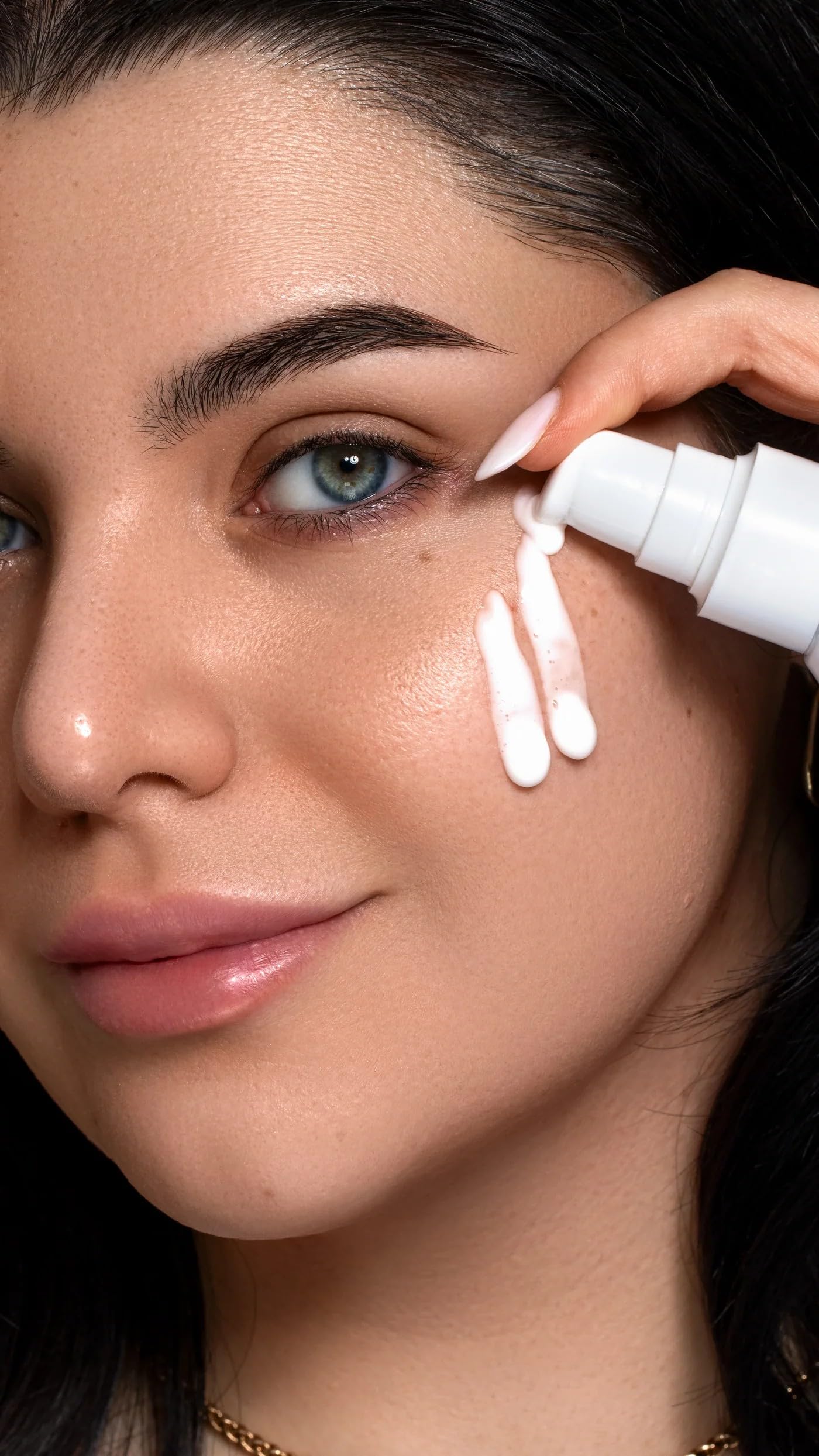 Latte Detergente Struccante Naturale e Bio 200 ml, Creemilk Idrata e Lenisce, Formula Vegana e Senza Parabeni, Namur Cosmetics