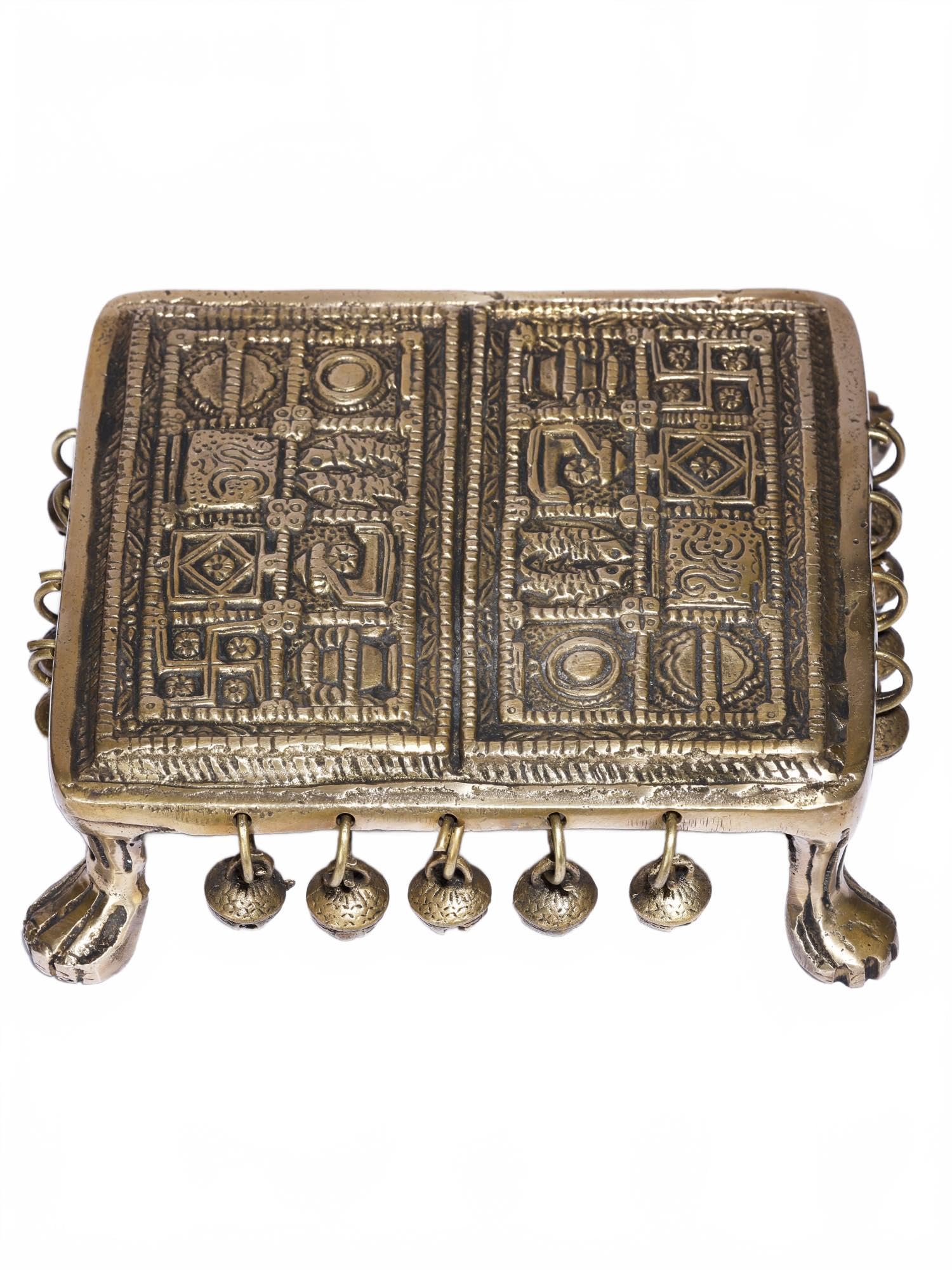 Support en laiton gravé Exotic India : l'élégance de l'artisanat d'art pour votre décoration