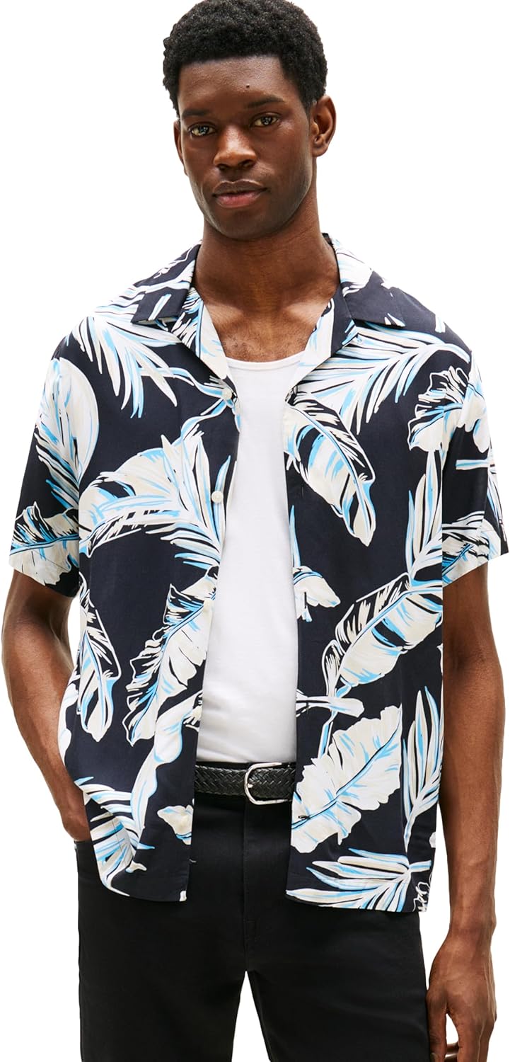 Tommy Hilfiger Men's Short Sleeve Lightweight Button Down Shirts in Regular Fit, Men's Casual Button Down Summer Shirts