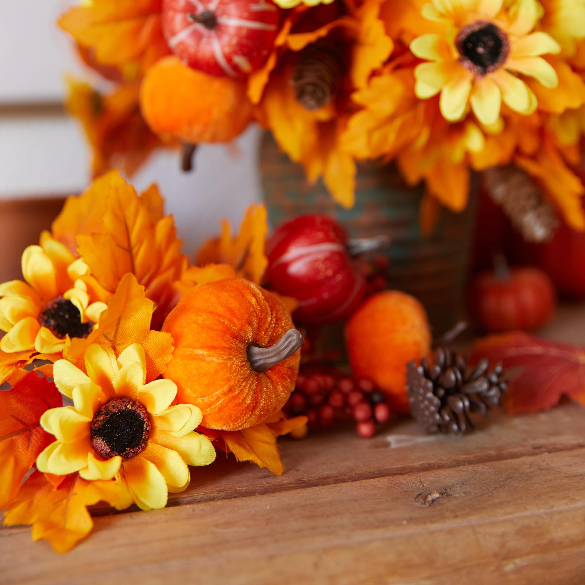 PARTY JOY 4 Stück Künstliche Kürbis-Zweige mit Ahornblättern, Beeren und Sonnenblumen, Künstliche Blumen, Herbstzweige für DIY-Dekoration