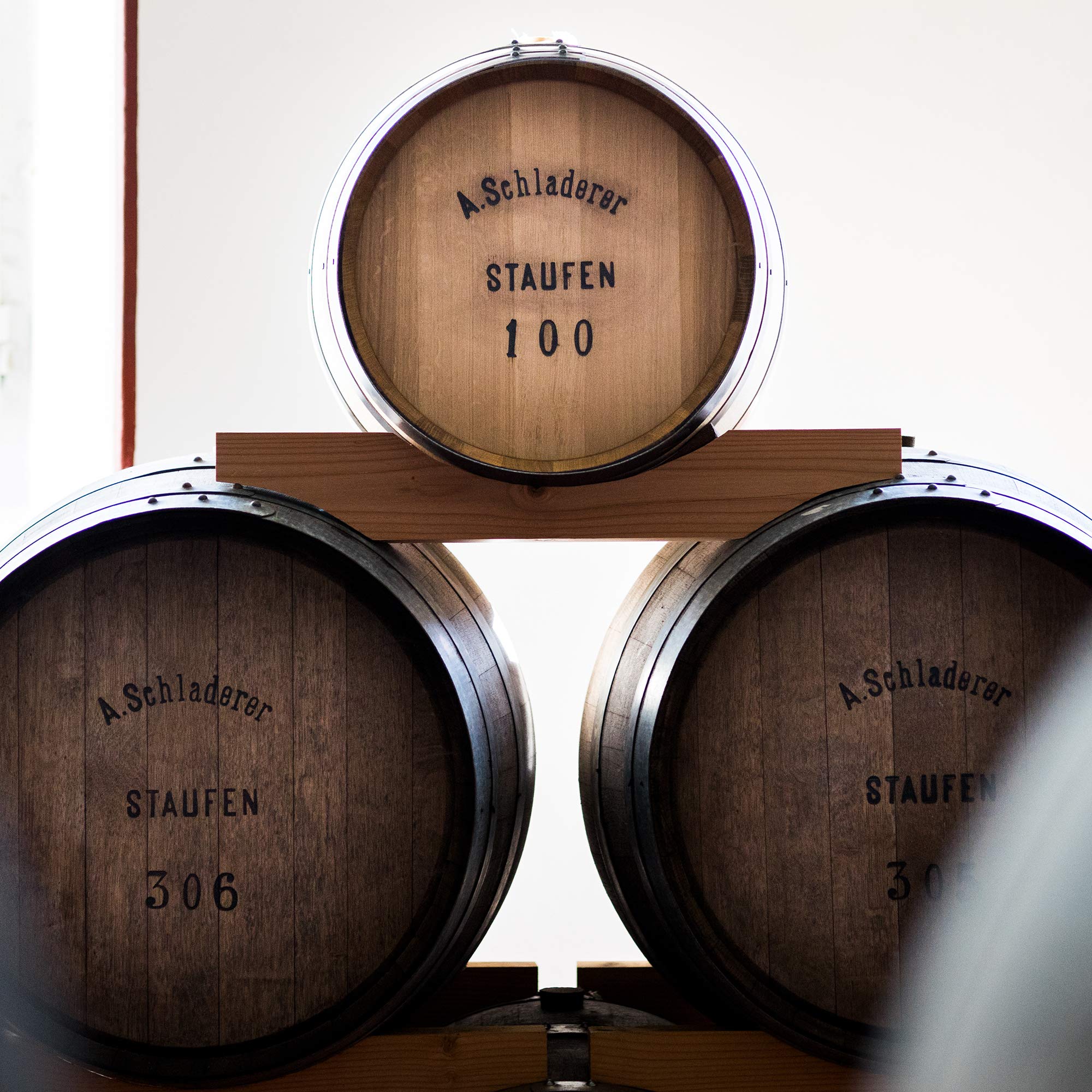 Schladerer Markgräfler Chriesiwässerli, altes Schwarzwälder Kirschwasser, 5 Jahre gereifter Obstbrand aus dem Schwarzwald, ausschließlich mit handverlesenen Süßkirschen des Markgräflerland (1 x 0.7 l)