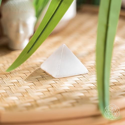 Miniatura 4 de Conscious Items - Pirámide de Shungita - Pirámides calmantes del estrés - Shungite - Pirámide de Piedra Natural - Piramida Negra - Pirámide Ansiedad