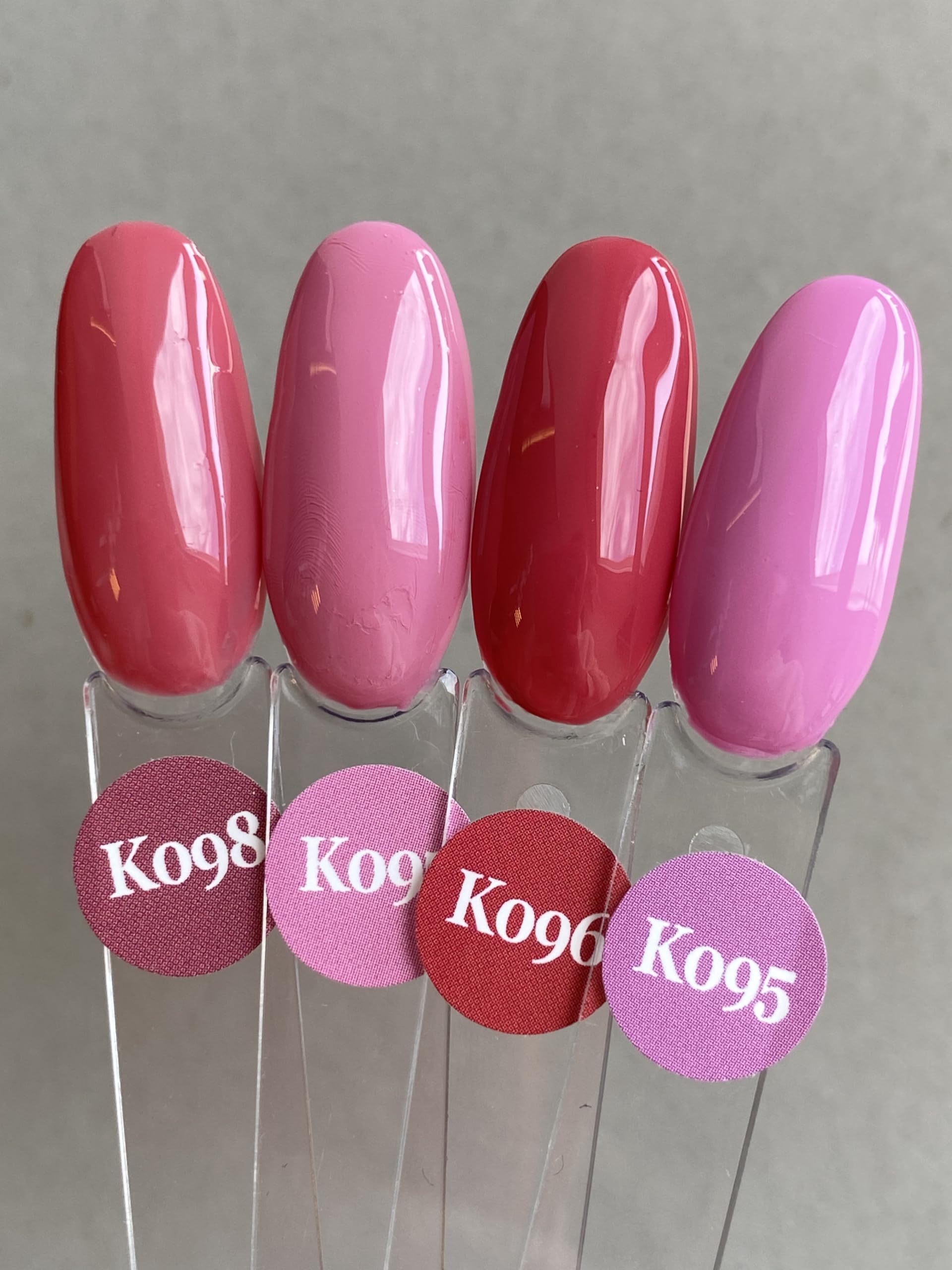 MOMO professional Kalıcı Oje K095 Pastel Pembe 4 ml