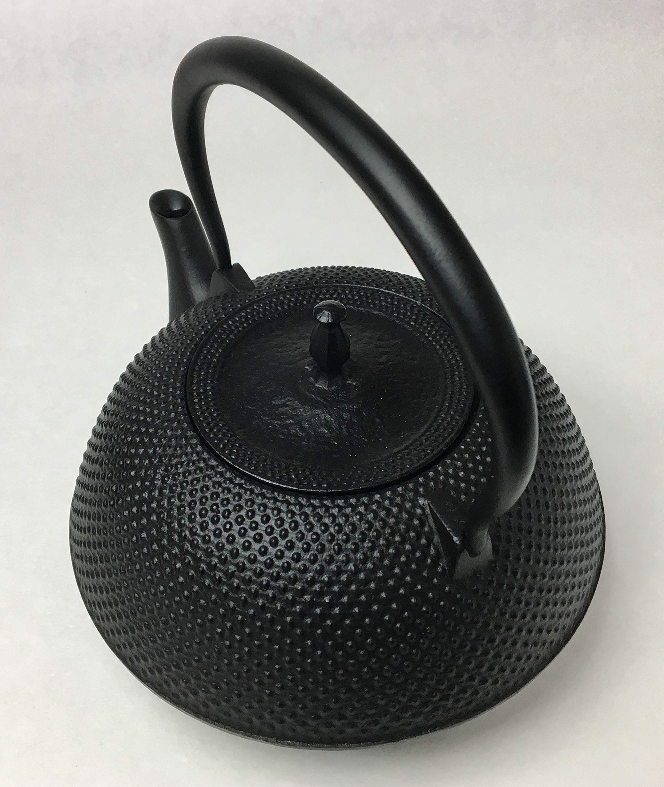 Amazon｜砺波商店 南部鉄瓶 平形アラレIH対応(黒) 1.5L 99-11
