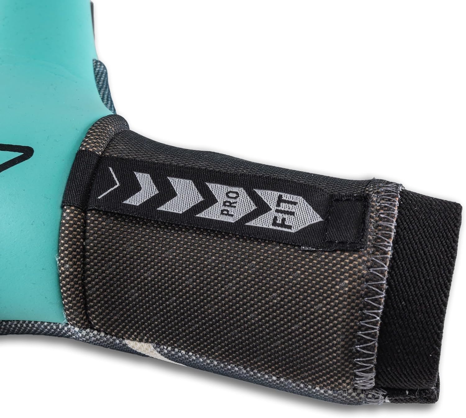 Rinat NKAM-Onana Pro Goalkeeper Glove – German AXG Latex, Rollfinger Cut, Strapless Design, All-Weather Grip