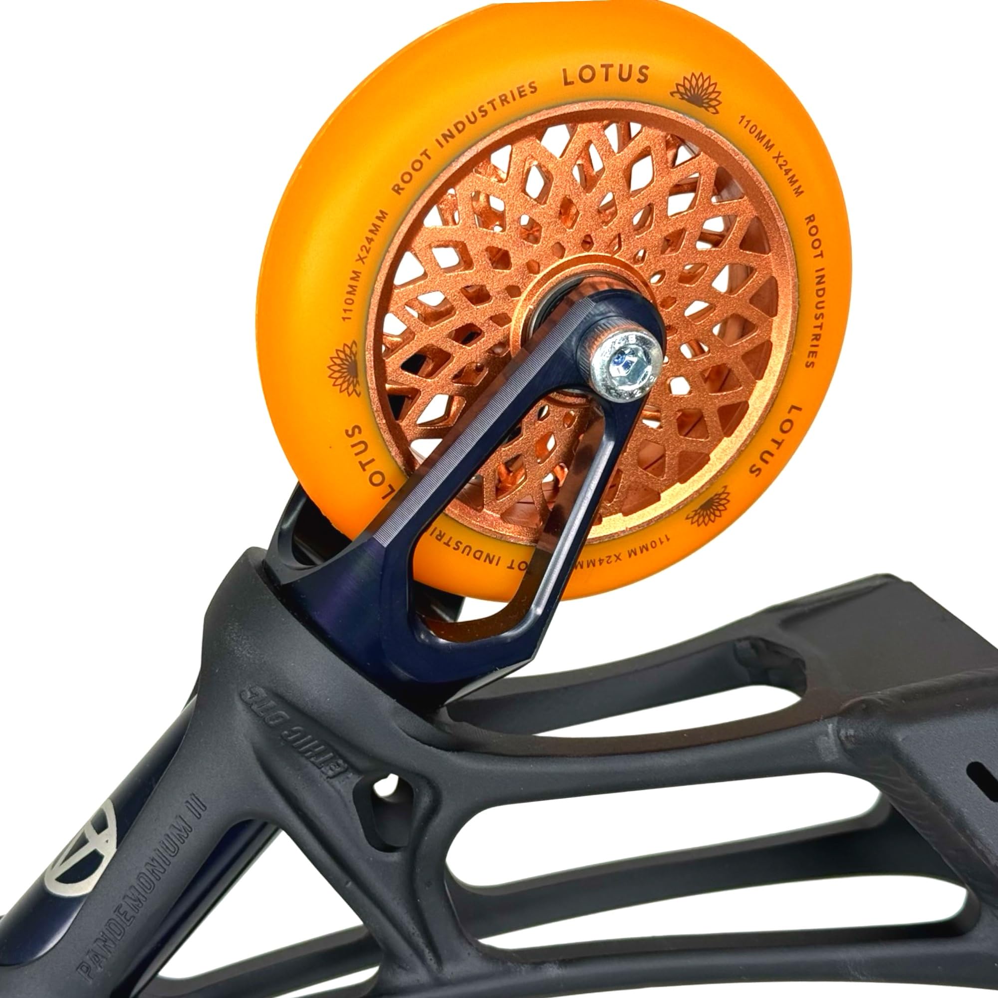 Root Industries Lotus Stunt-Scooter rol 110mm Fantic26 Sticker (Zwart