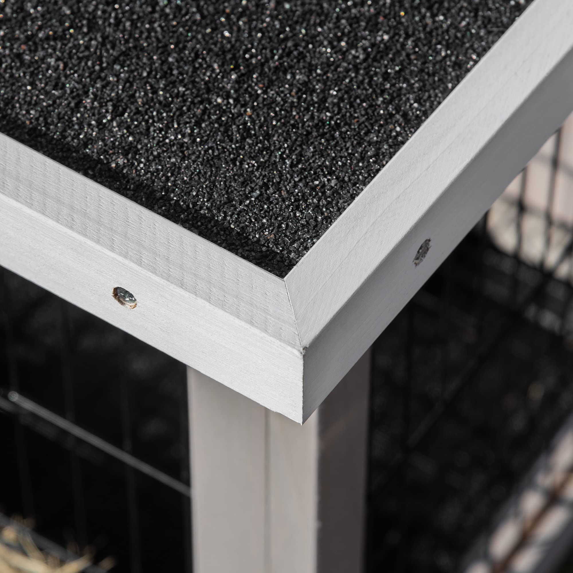 PawHut Conejera de Madera Elevada Jaula para Conejos con Techo Asfáltico Abatible Puertas con Pestillo Bandejas Desmontables Conejera para Exterior 91x46x71 cm Gris