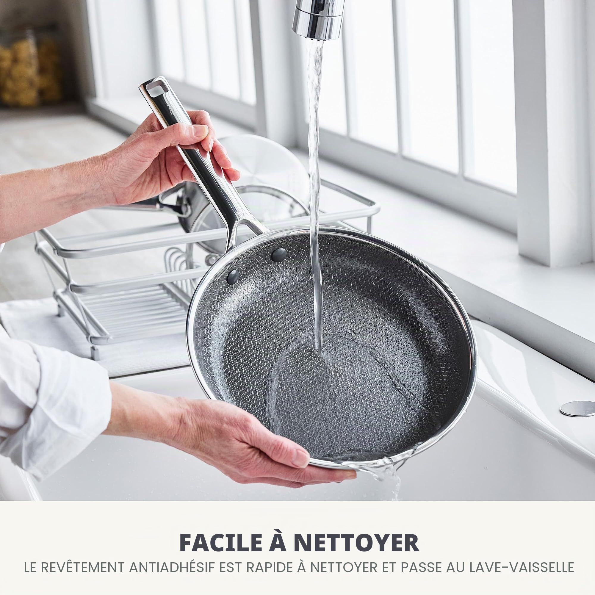 GreenPan Poêle hybride en acier inoxydable anti-adhésif de 24 cm APEX Tri-Ply Thermobond PFAS en céramique, compatible avec les plaques à induction, passe au four jusqu'à 220 °C, passe au