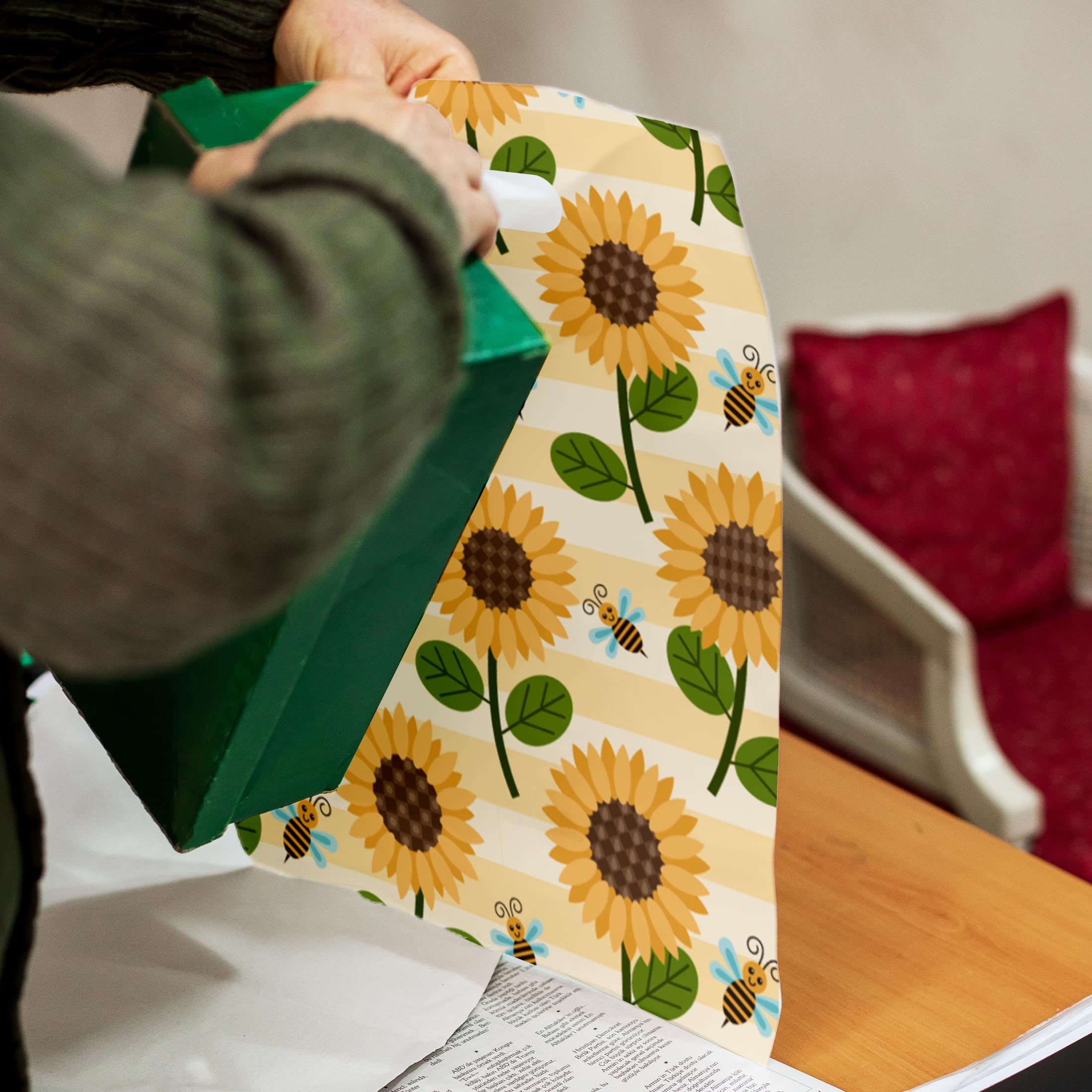 Sunflower Bumble Bee Merchandise Bags - 100 Pack -6 Sunflower Bumble Bee Merchandise Bags - 100 Pack -6