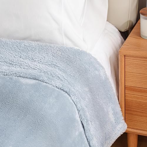 Miniatura 5 de Berkshire Blanket Manta clásica de felpa extra-Fluffy, manta de cama tamaño individual, suave y mullida manta de pelo largo para sofá, cama, niebla