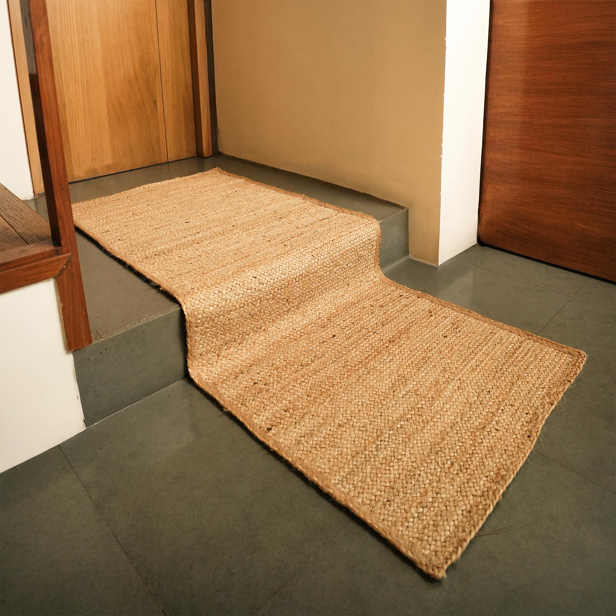 Eco Living Jute Braided Runner Rug 2x5 ft, Natural Handwoven Farmhouse Décor, Ideal for Kitchens, Bedrooms, Hallways, Entryways, Indoor Spaces