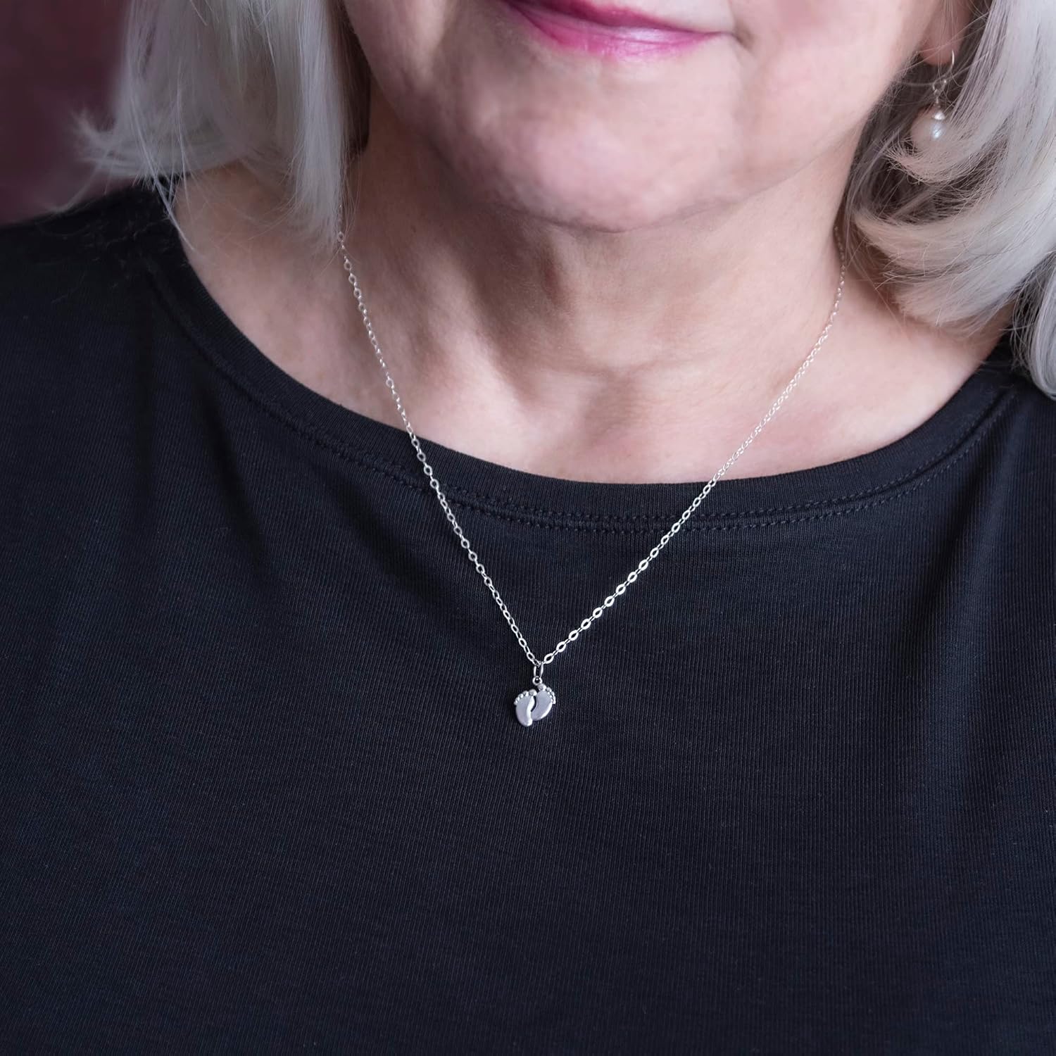 EFYTAL New Mom Gifts, 925 Sterling Silver Personalized Tiny Feet Necklace for Mom to Be - Image 2