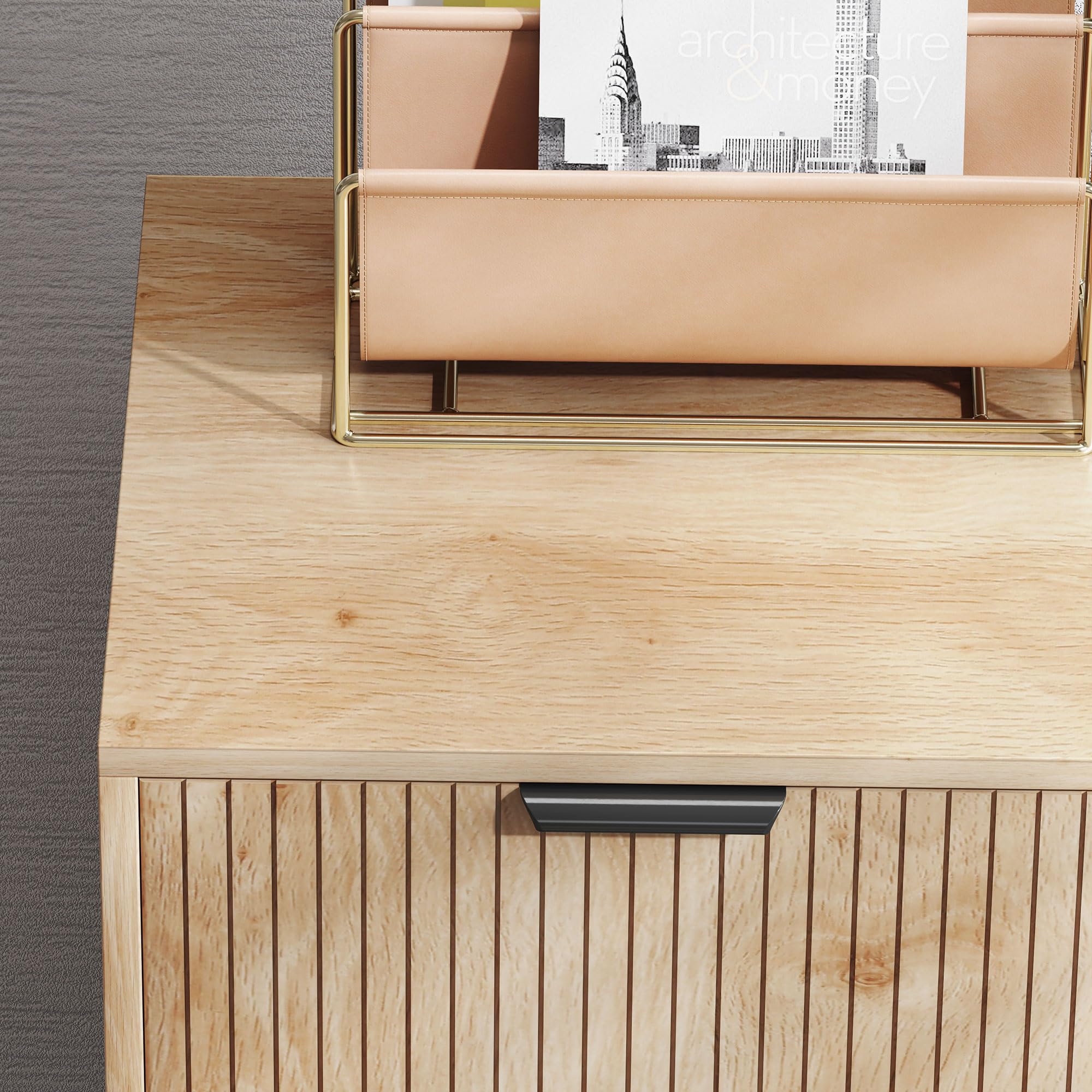 HOMCOM Aparador de Salón Estante Ajustable 2 Puertas 78x40x77,5 cm Roble | Aparador, Sistema Anti-vuelco, Patas de Madera de Pino, para Comedor Pasillo