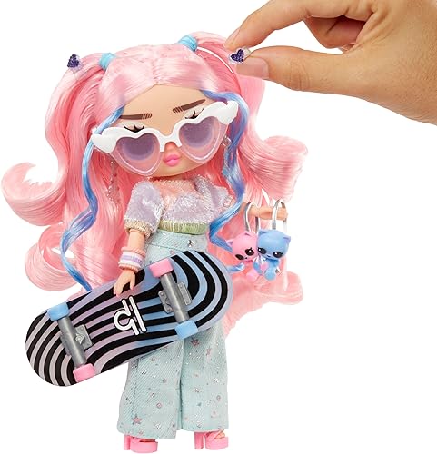 Miniatura 3 de LOL Surprise Tweens Fashion Doll Flora Moon con más de 10 sorpresas y accesorios fabulosos, gran regalo para niños a partir de 4 años