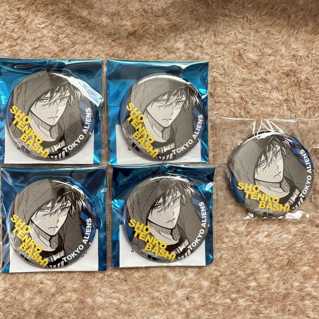 東京エイリアンズコミック缶バッジ天空橋 翔戦闘服