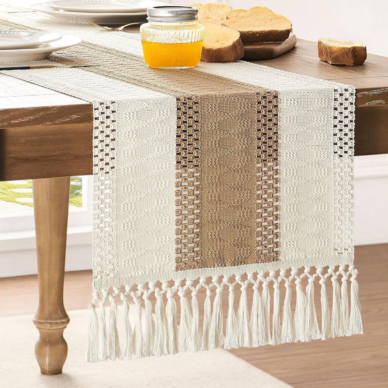 FOLAI Gemütliche Caramel Boho deko Makramee Tischläufer, Baumwollflachs mit Quasten Table Runner(30x90cm)für Küche, Vintage Bauernhaus, Böhmische Hochzeit & Tabletop Dekor