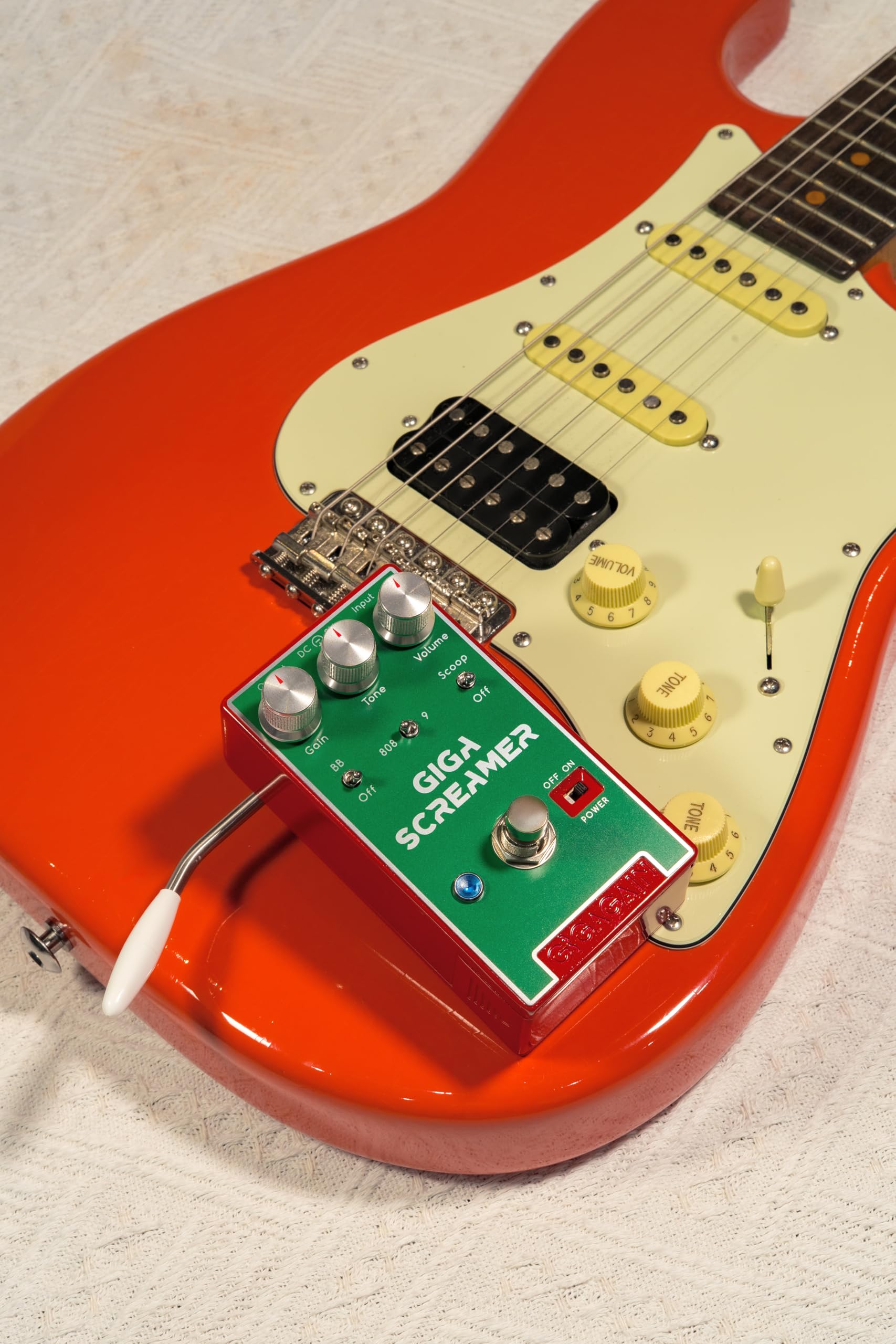 GP04 GIGA Screamer Overdrive Pedale per chitarra – Overdrive classico in stile Screamer valvolare, boost dei medi, clipping morbido, definisce gli amplificatori ad alto guadagno, true bypass
